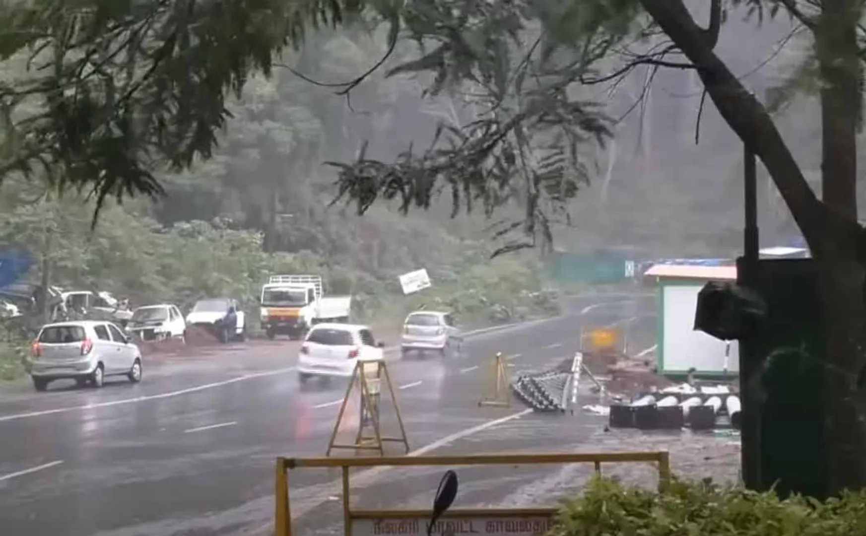 Tourist attractions closed in Ooty 