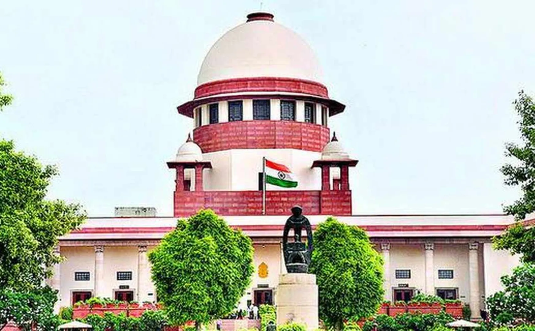 Supreme Court judges opinion on women case oncan't clap with one hand
