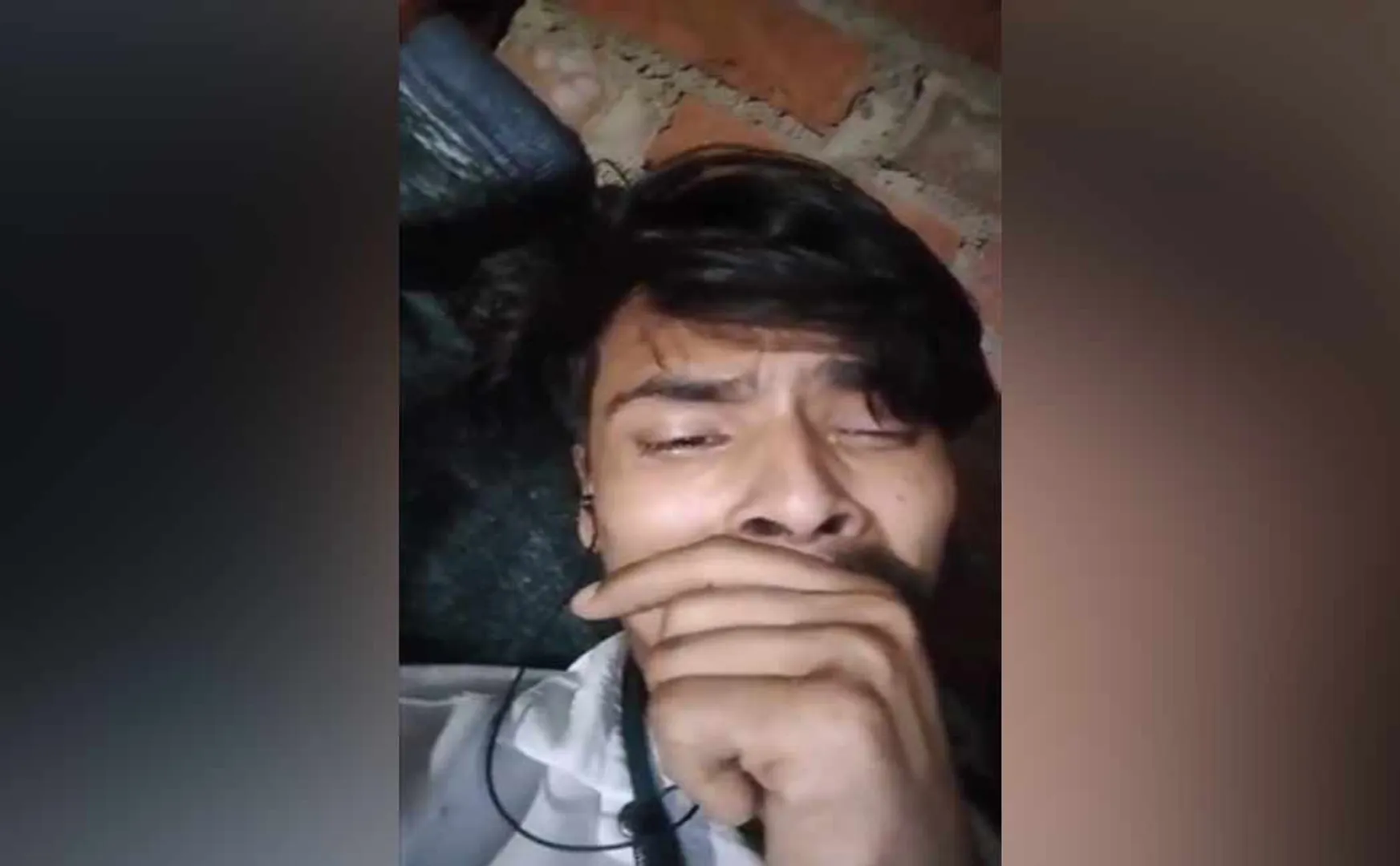 A young man take decision for blackmailed his ex lover friends in uttar pradesh