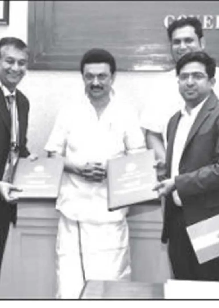 /idhalgal/general-knowledge/tamil-nadu-ranks-first-economic-growth