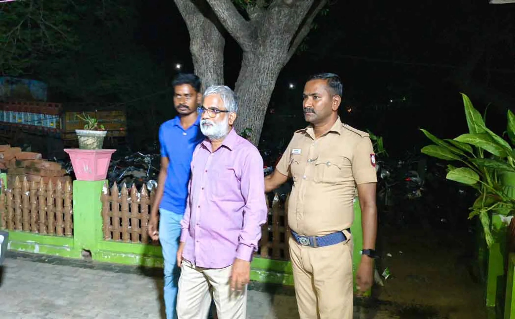 Student  harassed; assistant professor jailed