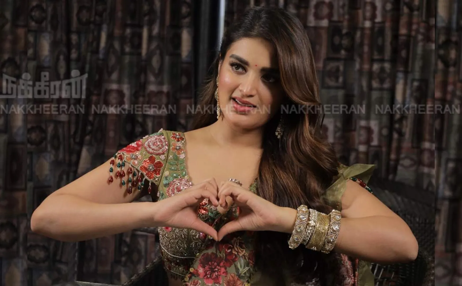 Nidhhi Agerwal exclusive photos