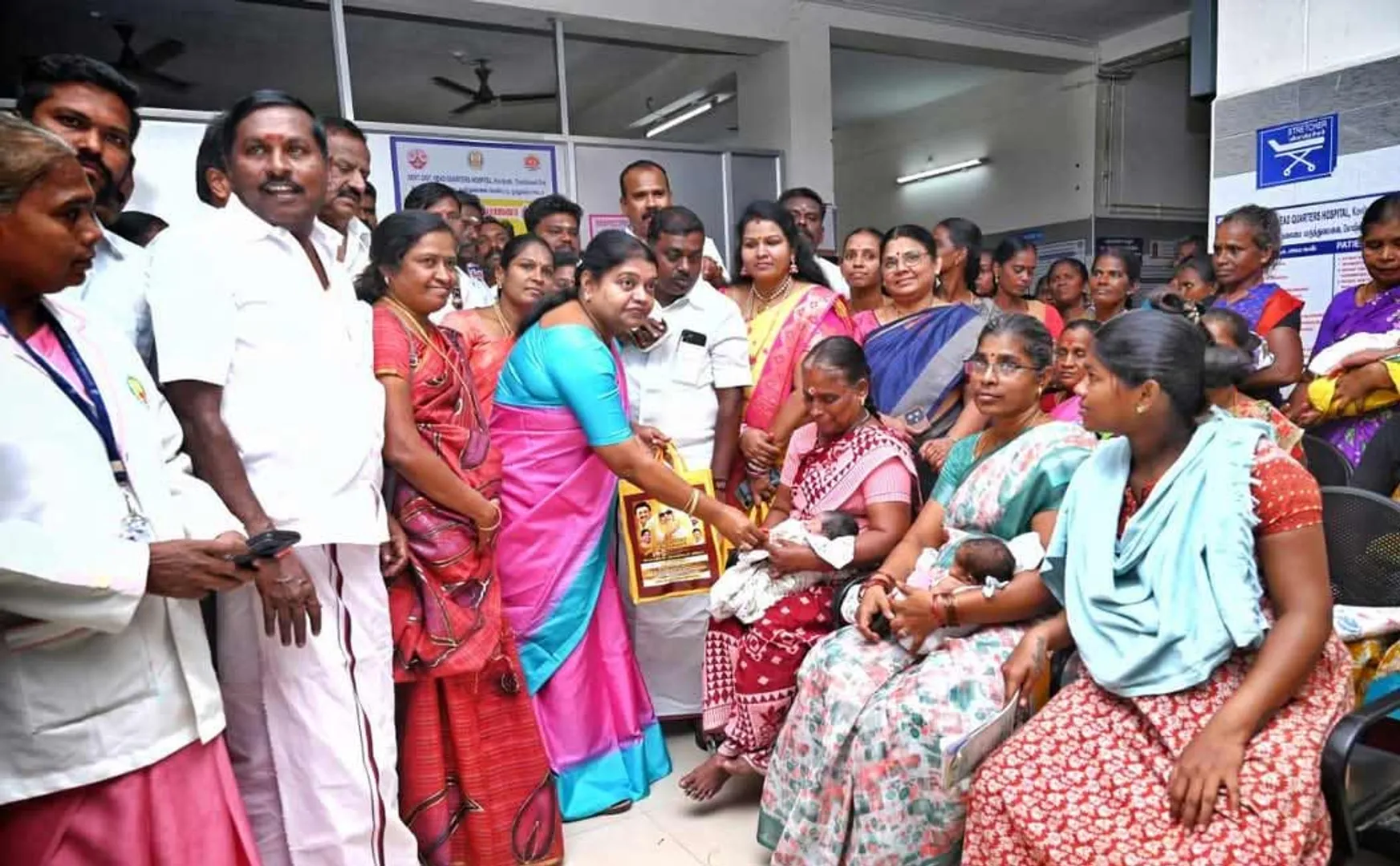 Minister Geetha Jeevan presents gold rings to 26 children kalaignar birthday