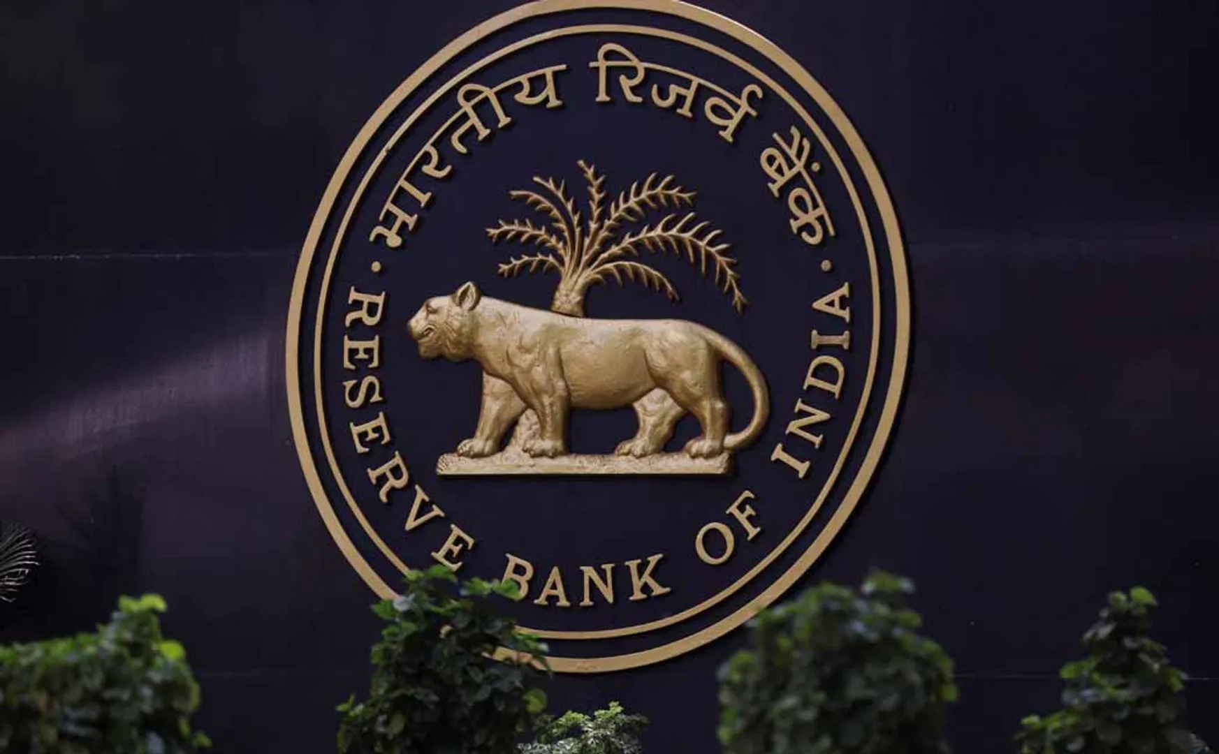 Reserve Bank relaxes restrictions on gold and jewelry loans