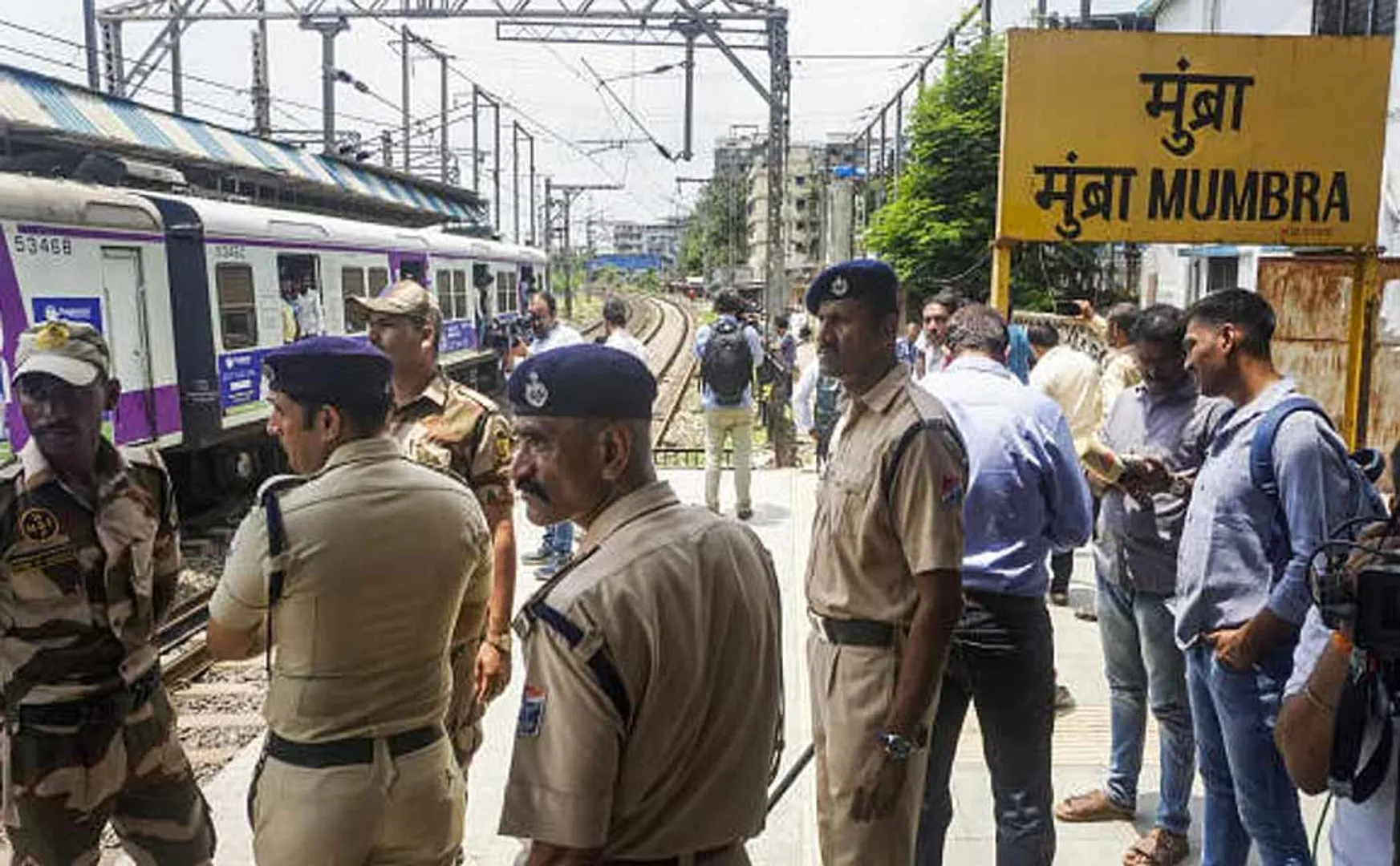 5 Passengers lost their lives due travel train maharashtra