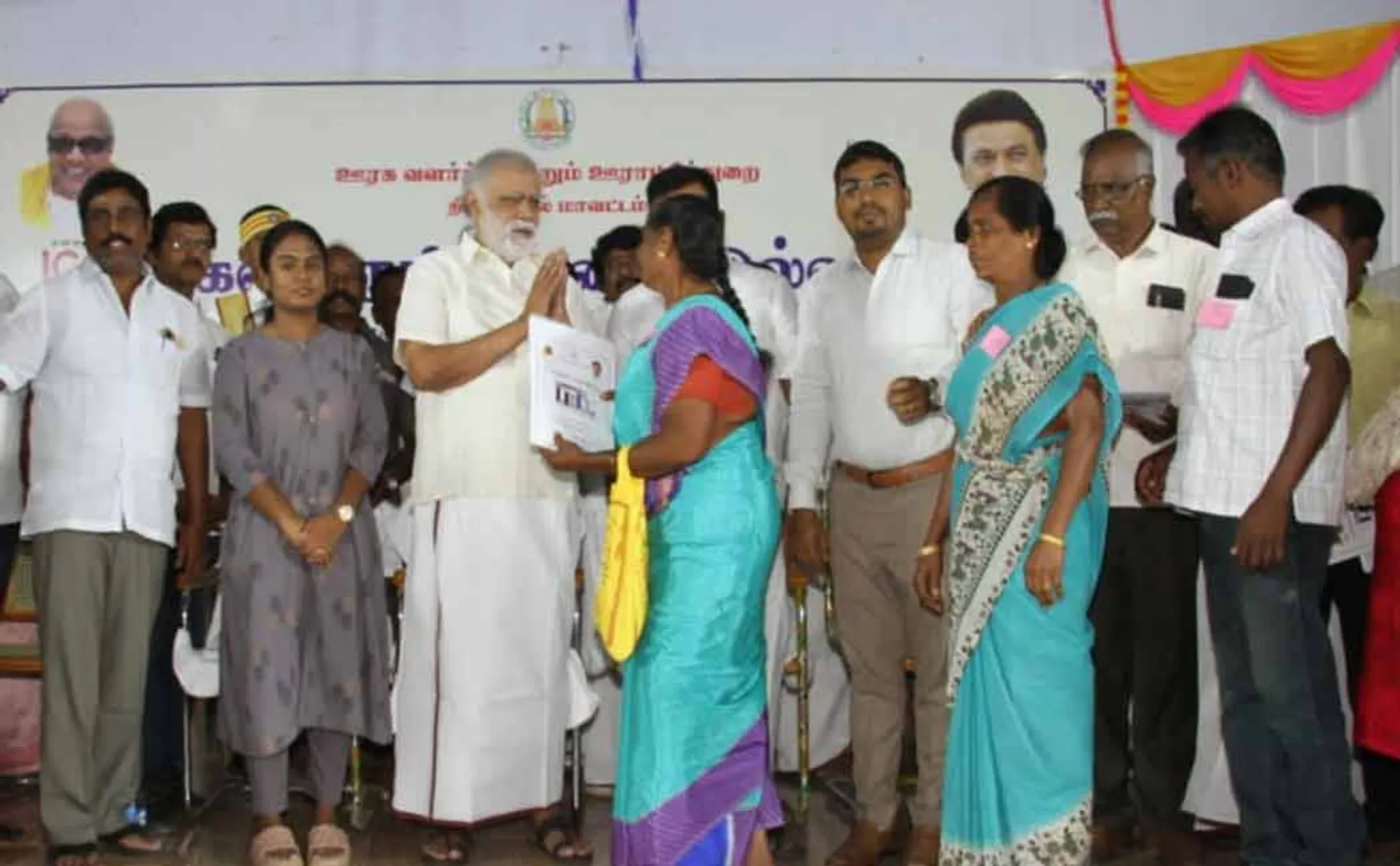 Minister says govt that can provide houses to everyone is a Dravidian model govt