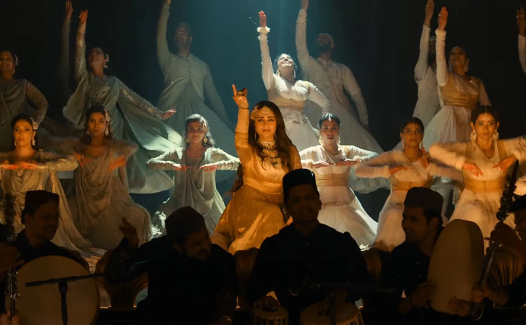 fans upset of thug life mutha mazhai video song