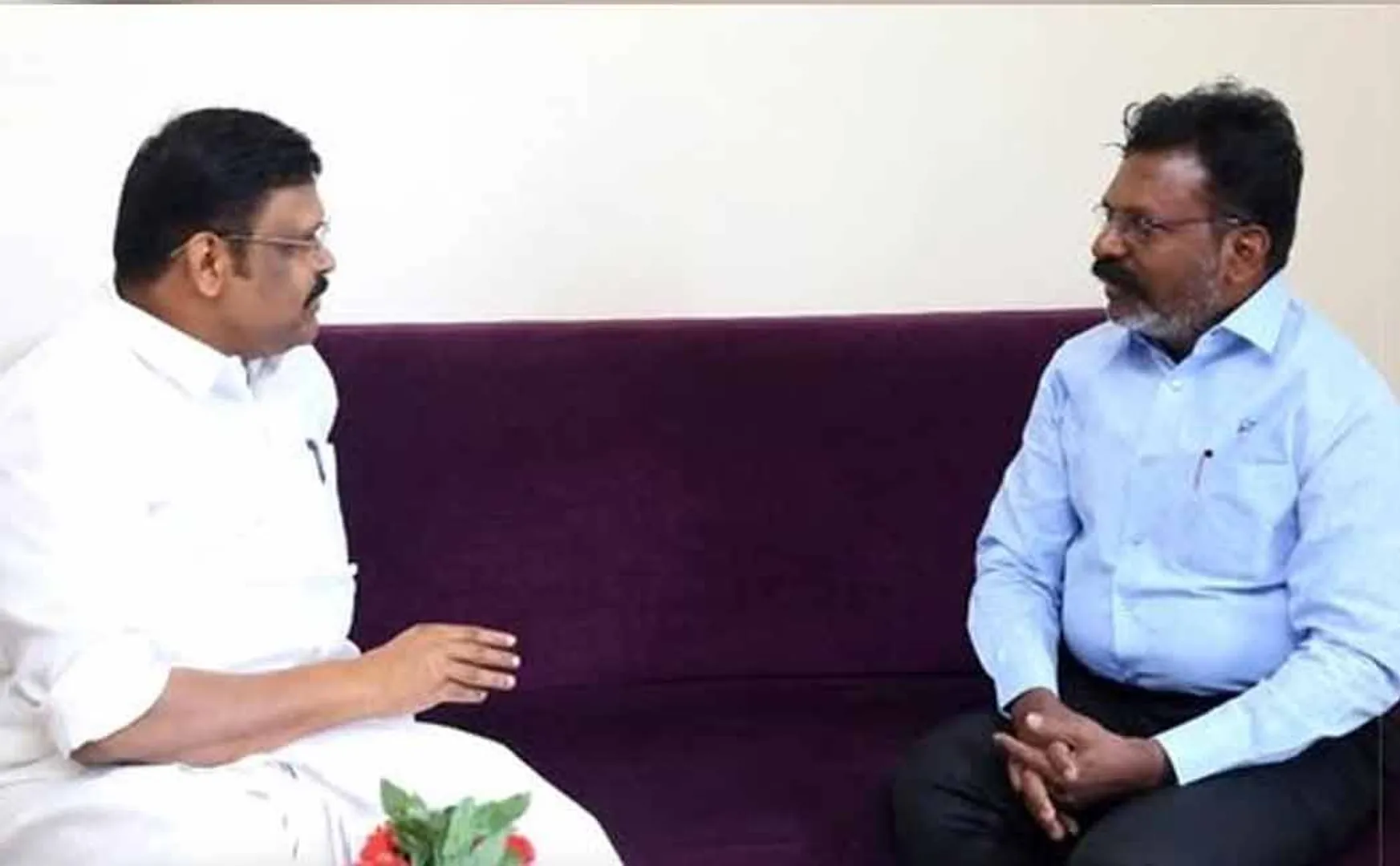 Thirumavalavan' meeting with former AIADMK minister Vaigai Selvan 