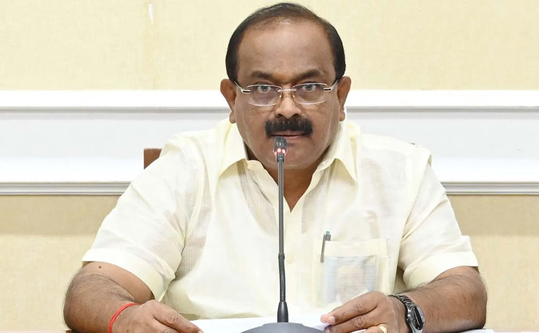 Minister SAKKARAPANI says EPS has shown slavish loyalty by saving the Modi govt