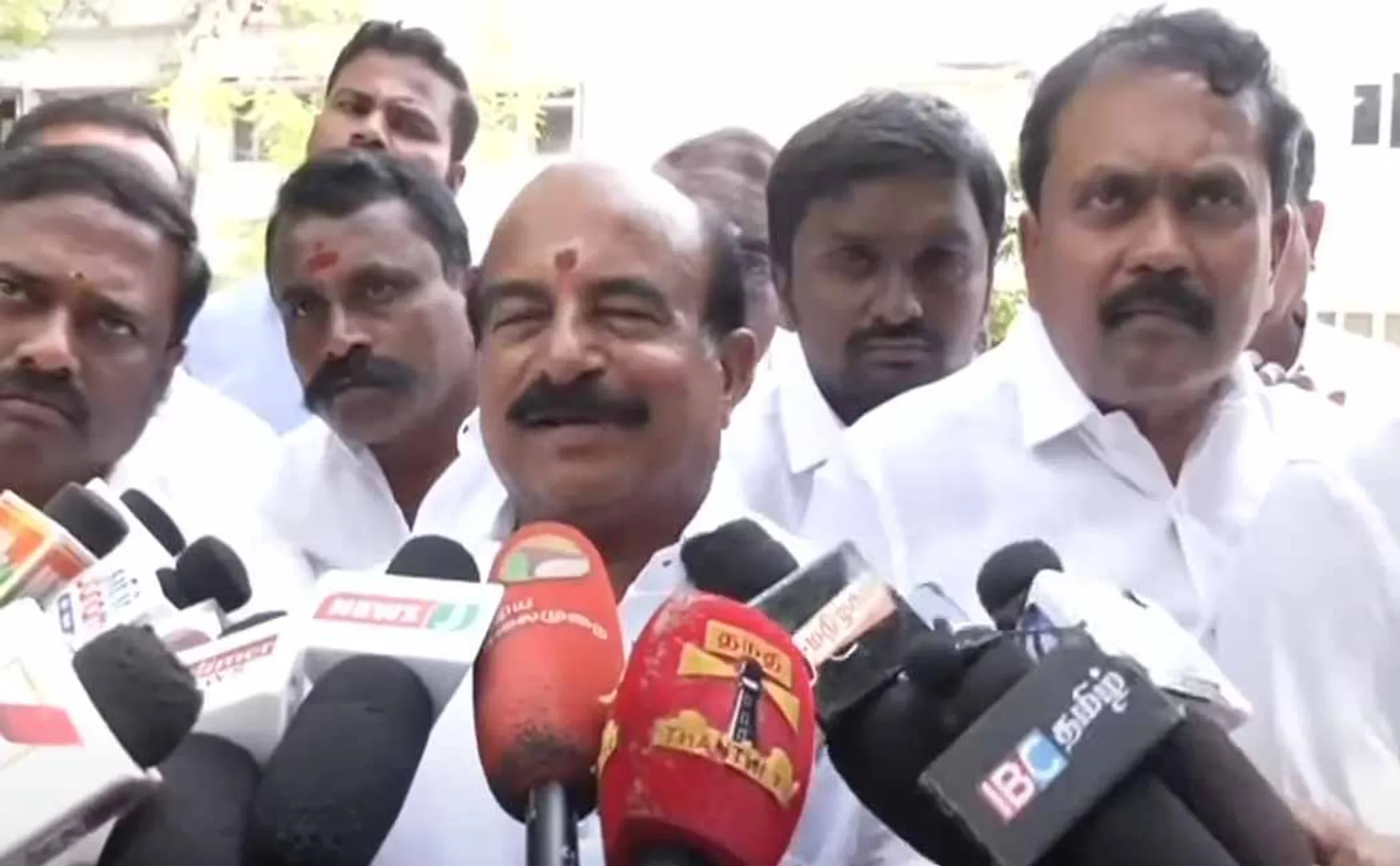 ADMK Former Minister says There is absolutely no chance of a coalition govt