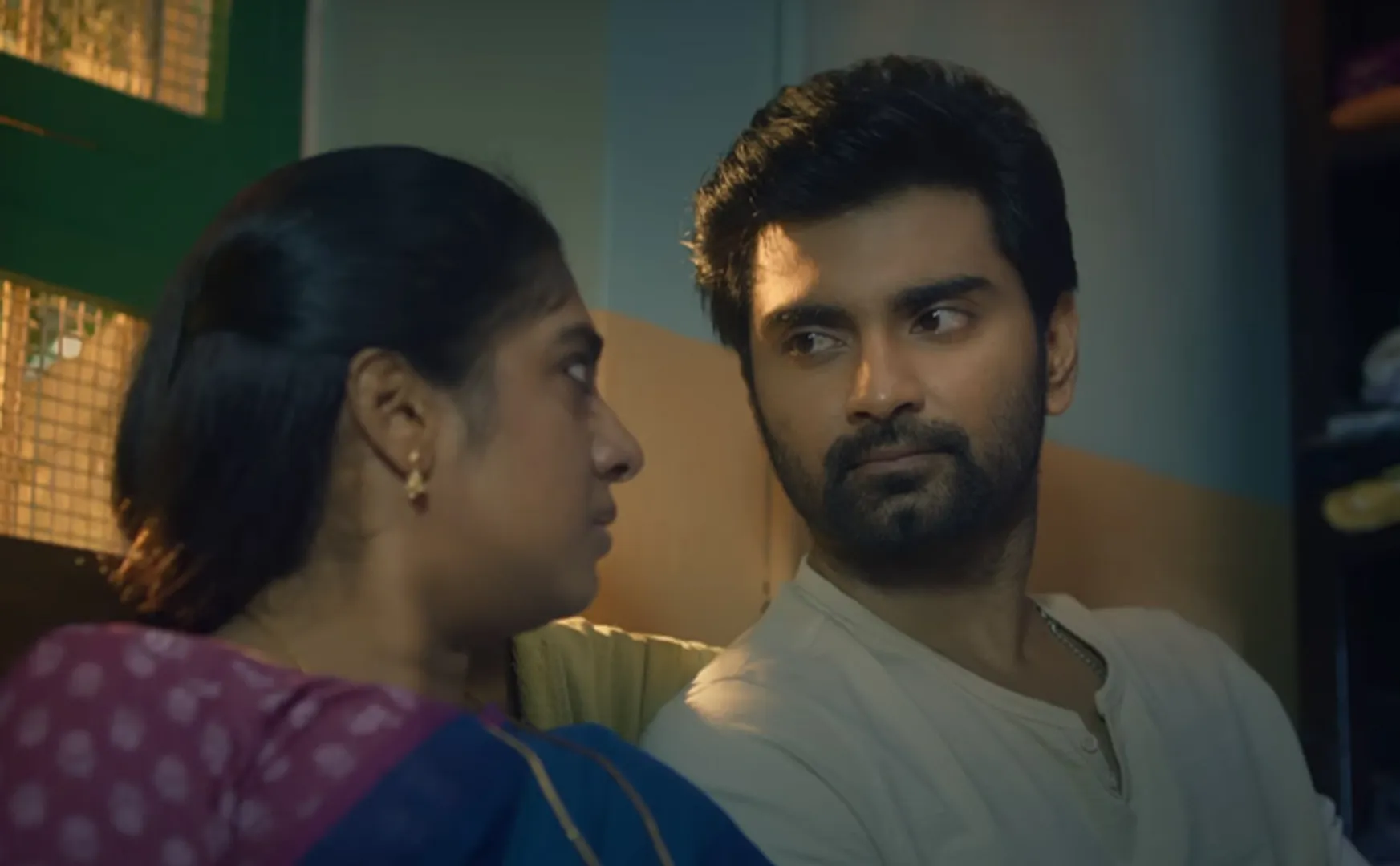 atharvaa dna movie review