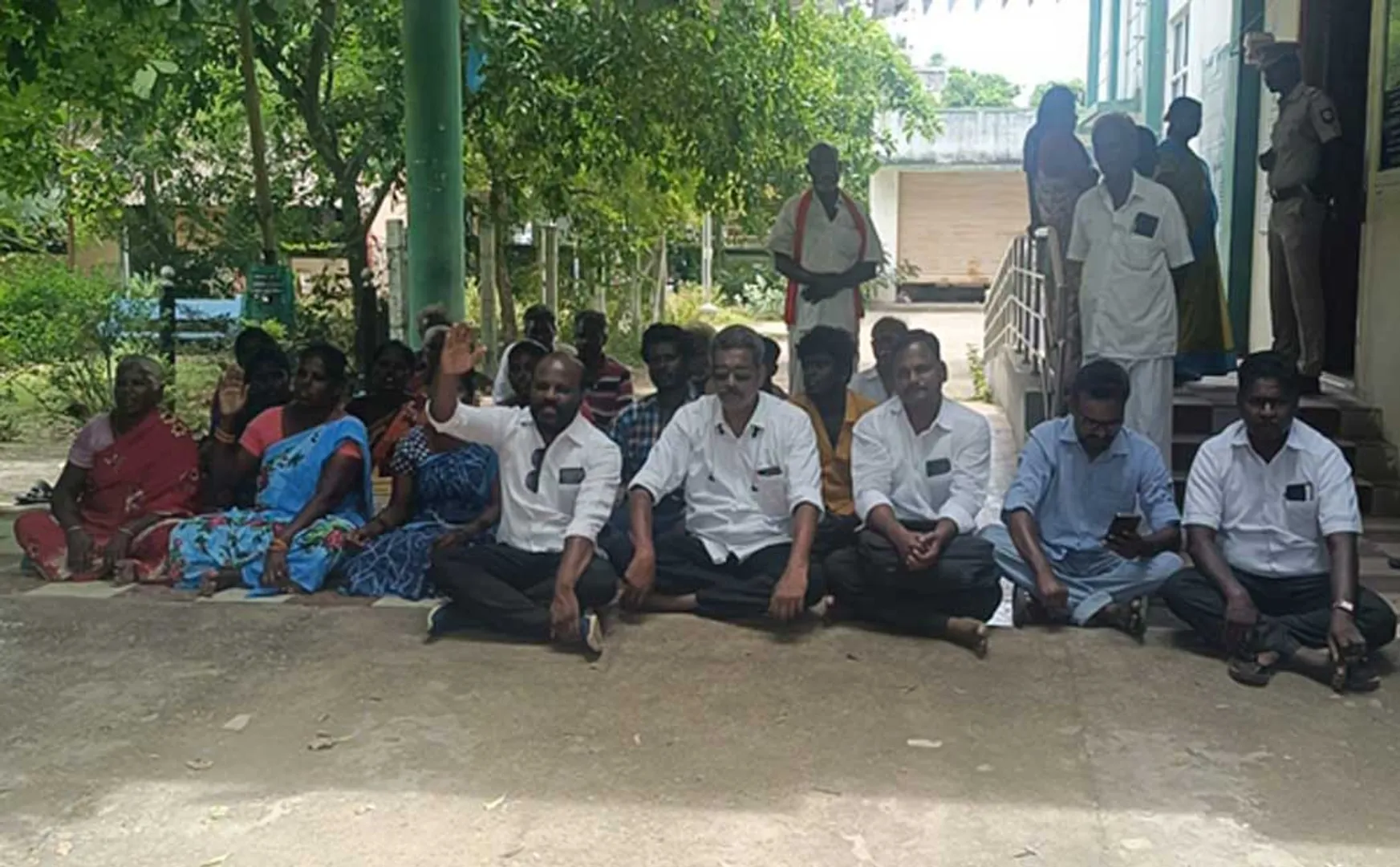 CPM struggle action against those who treated the Irular community as slaves