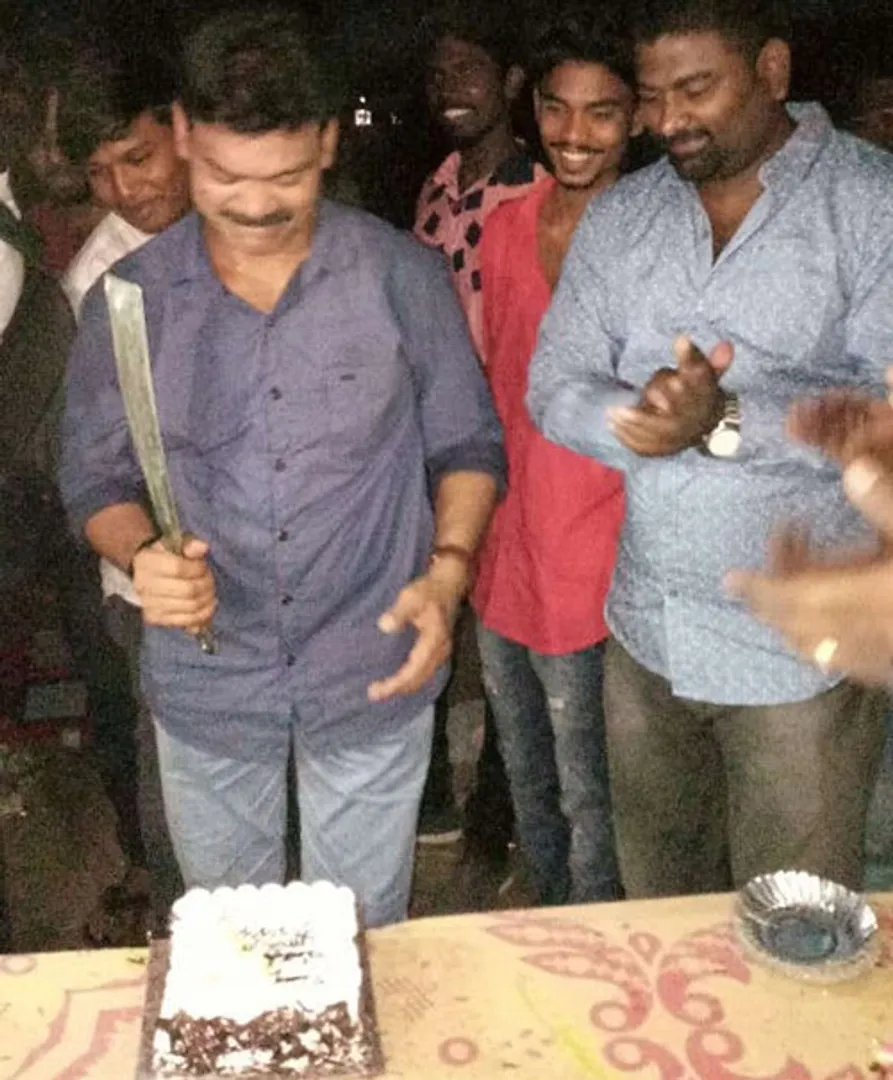 ’பிறந்தநாள்’ ரவுடி பினு போலீசில் சரண்!
