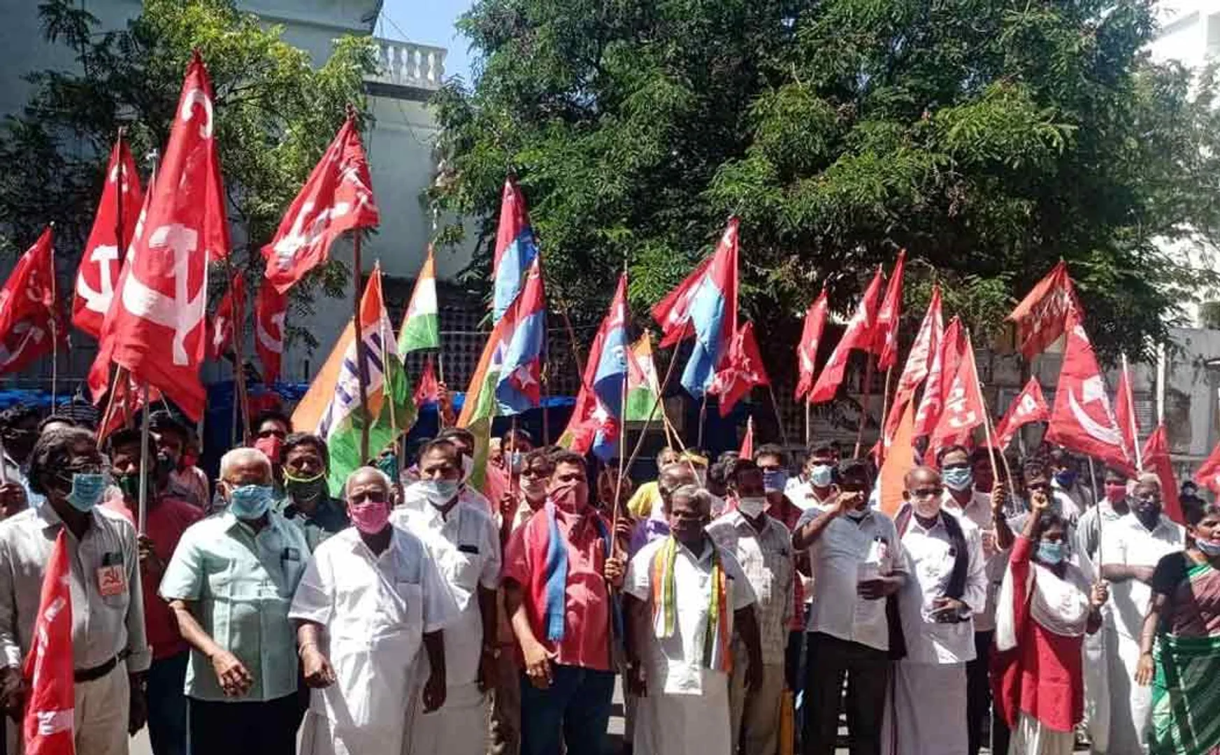 Demonstration by all unions demanding protection of the public sector!
