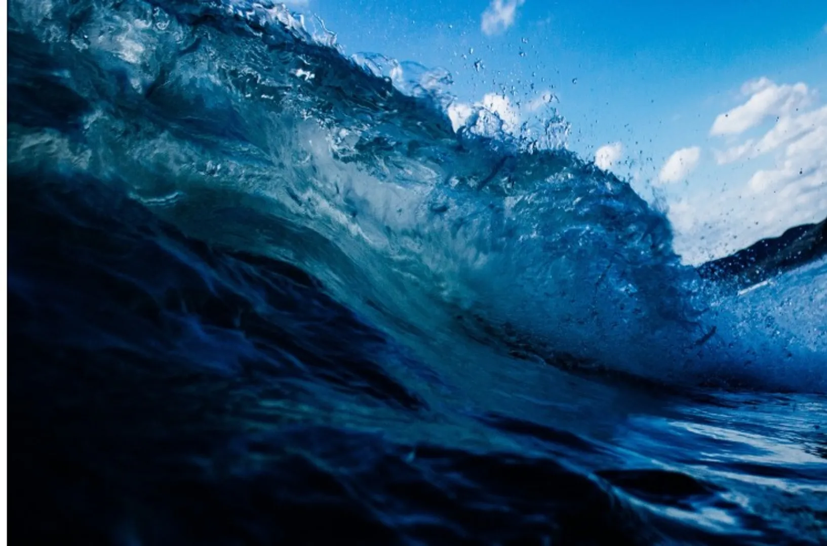 sea wave
