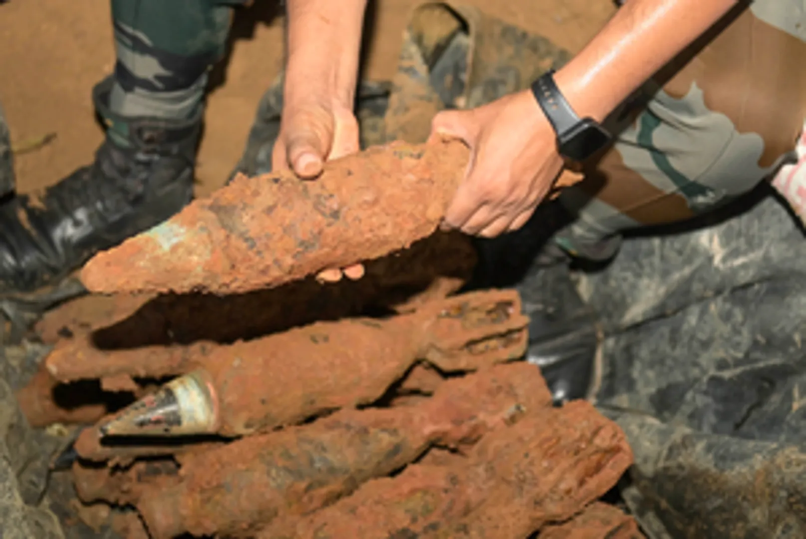 mortar shell pic 