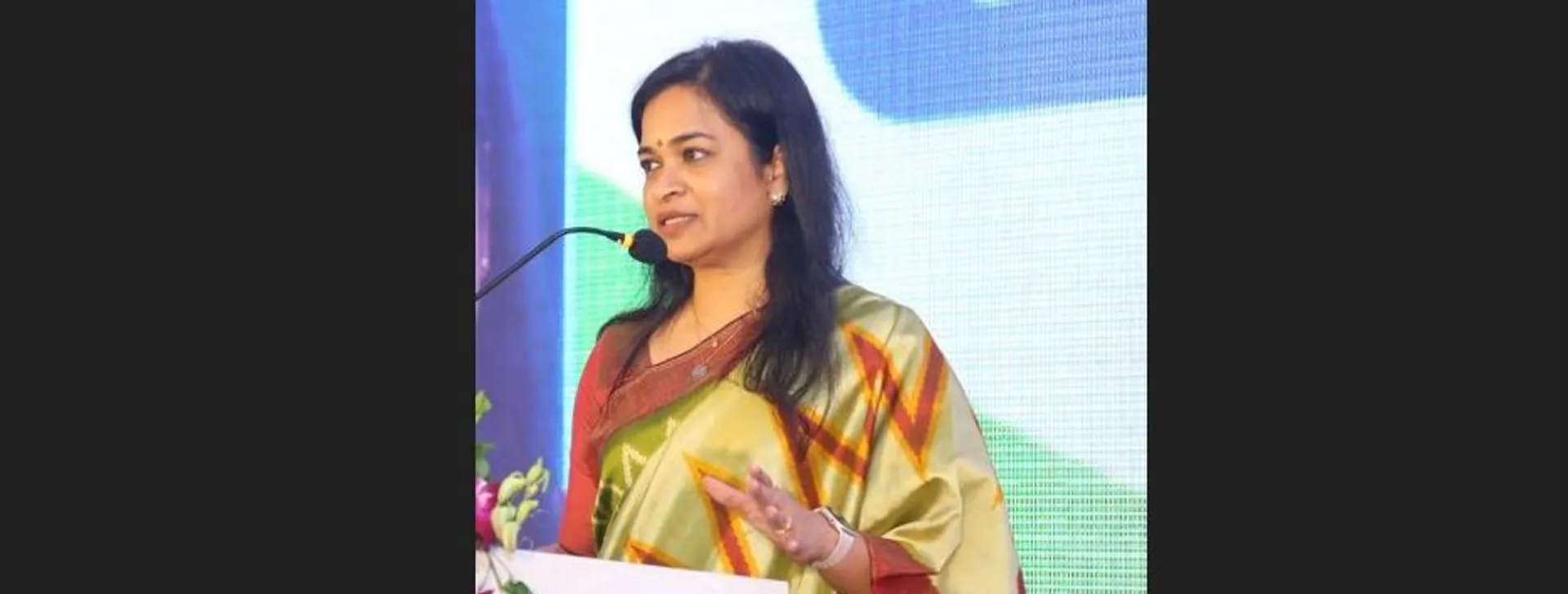 IAS ROOPA MISHRA