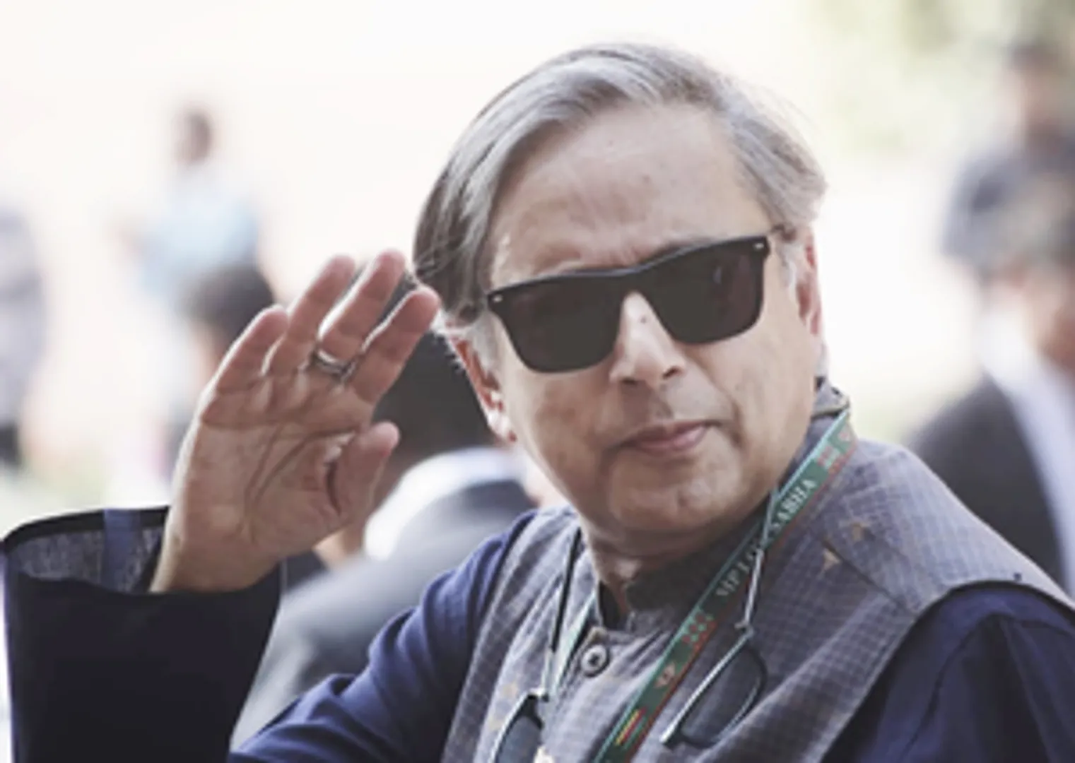 Sashi Tharoor pic