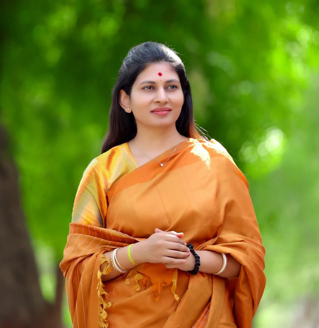 Raksha Khadse