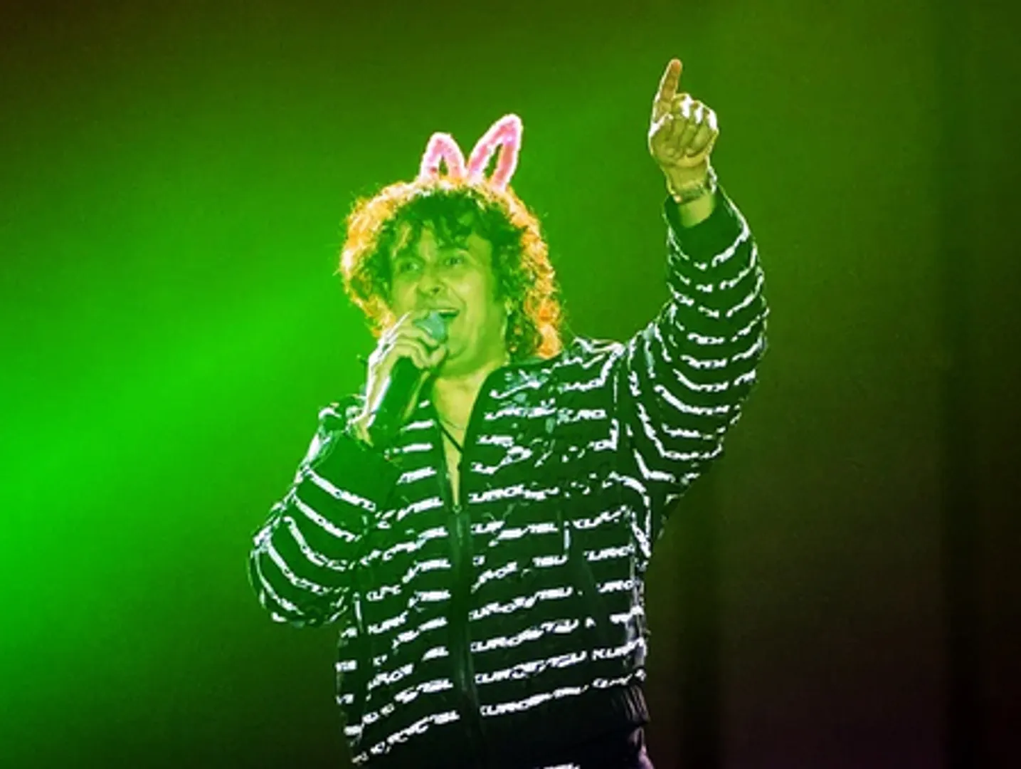 sonu nigam
