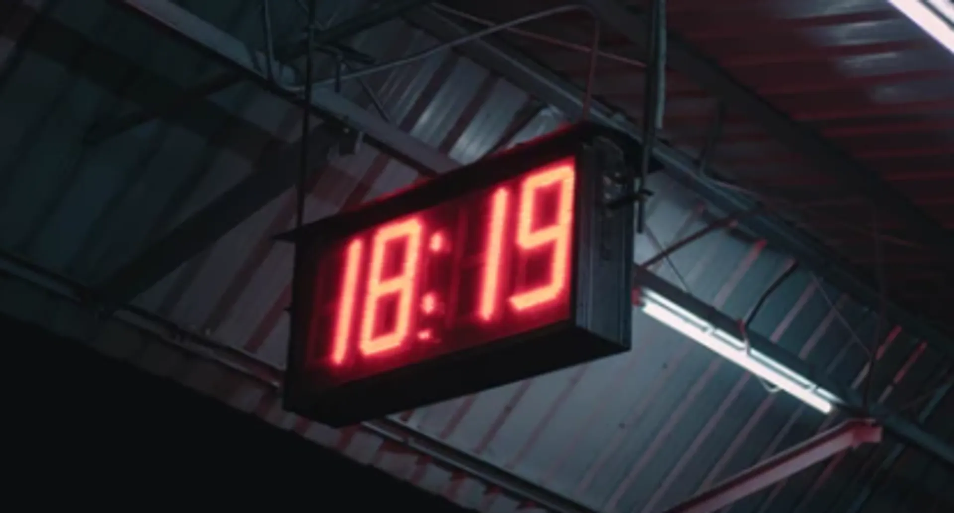 digital clock pic