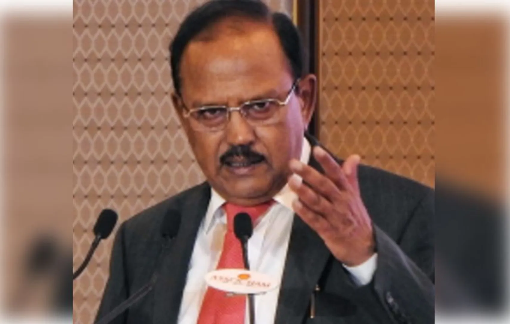 doval