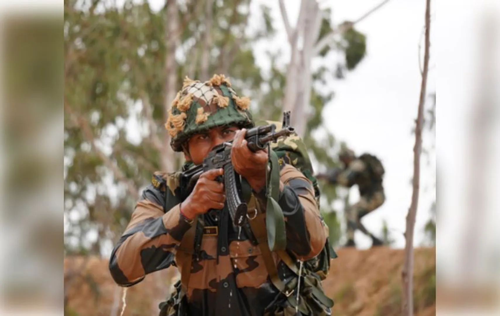 army close photo