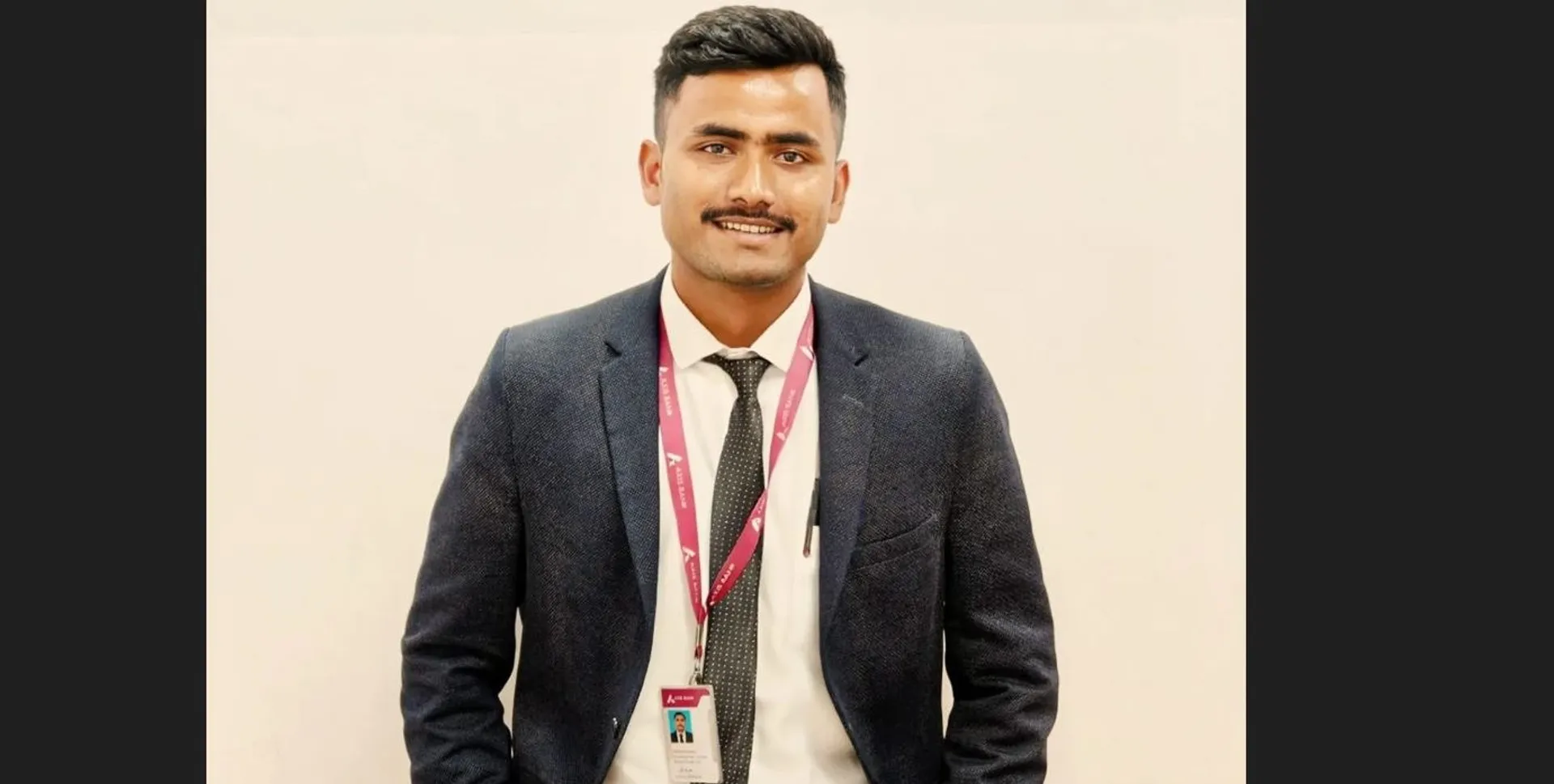 AXIS BANK STAFF DROWN