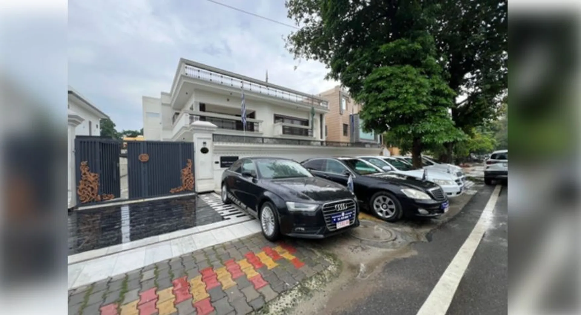 fake embassy