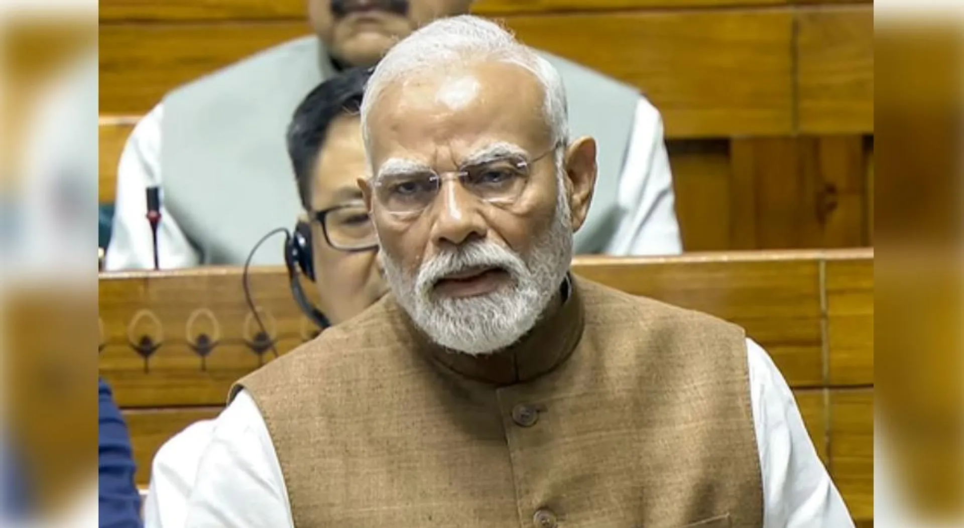PM MODI IN LOK SABHA