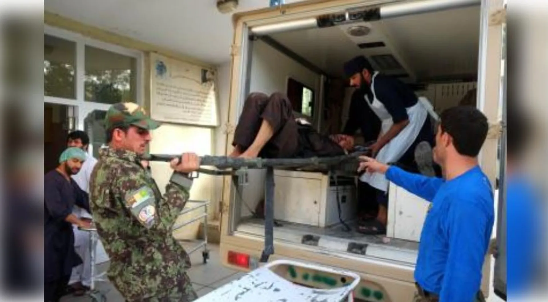 afghanistan road mishap
