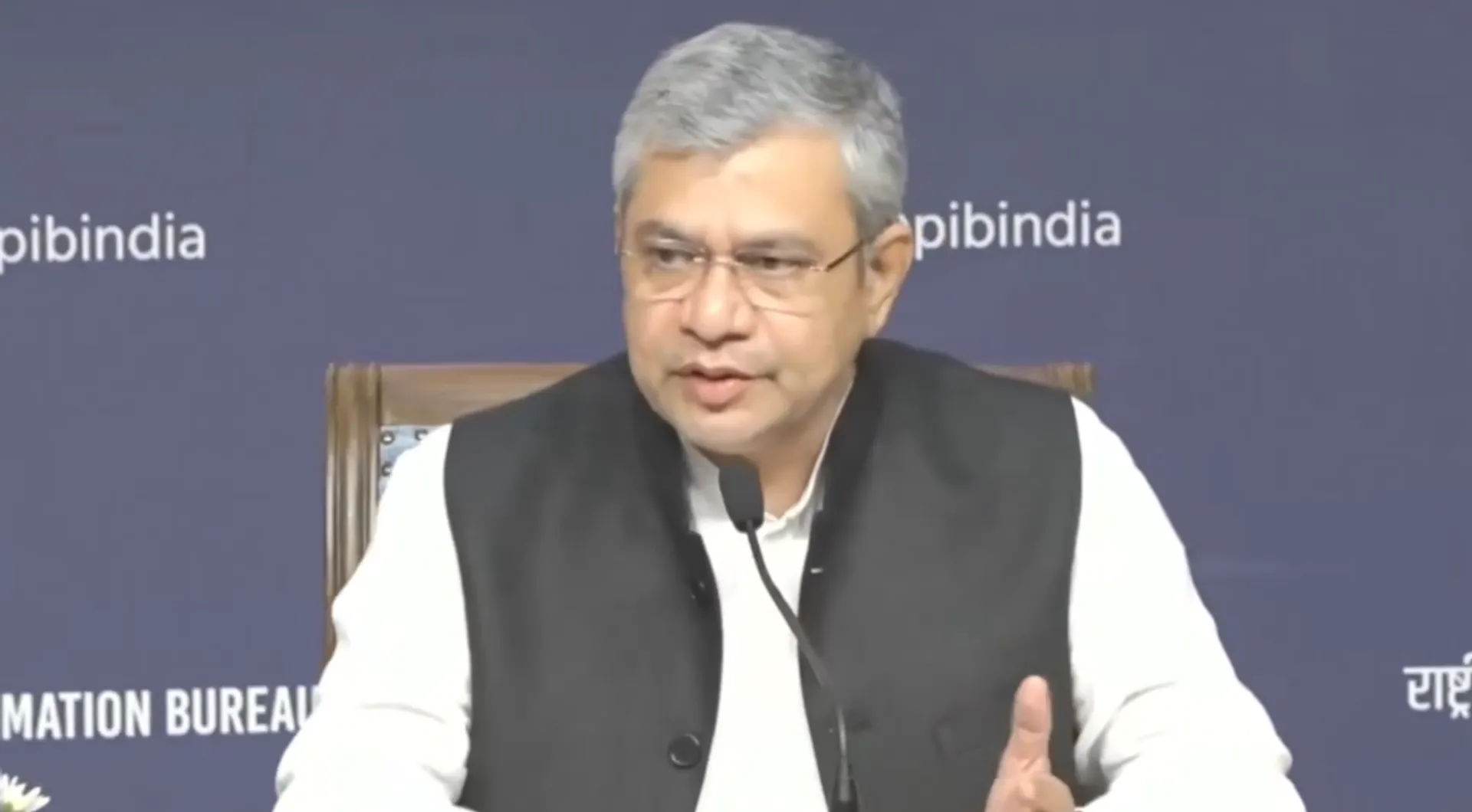 Ashwini Vaishnaw pic