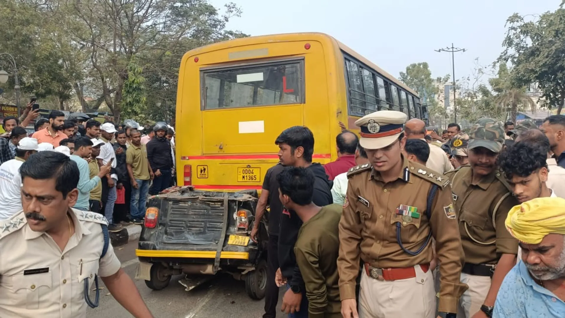 Rupali Square accident