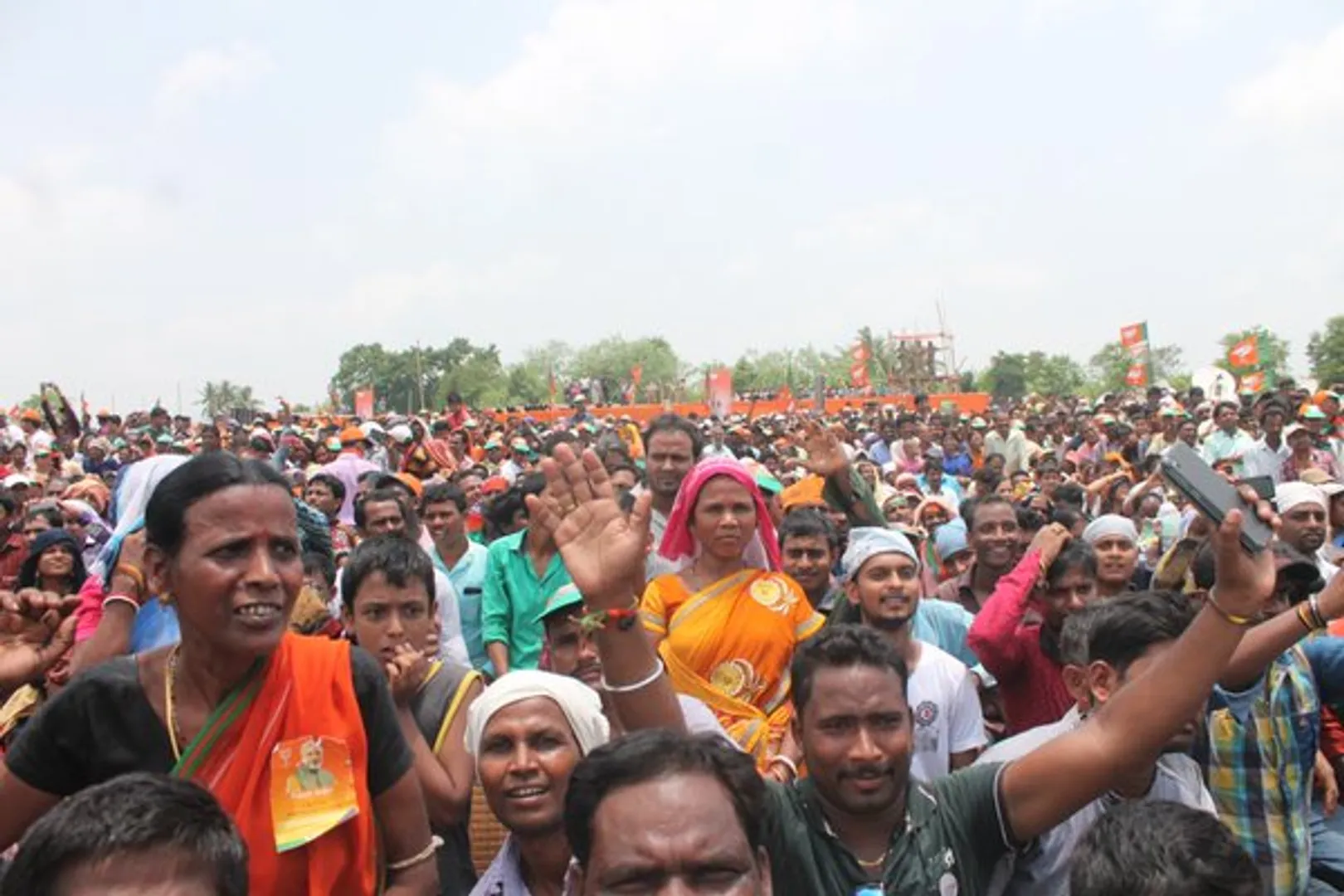 First time that any government has got such immense love: Modi