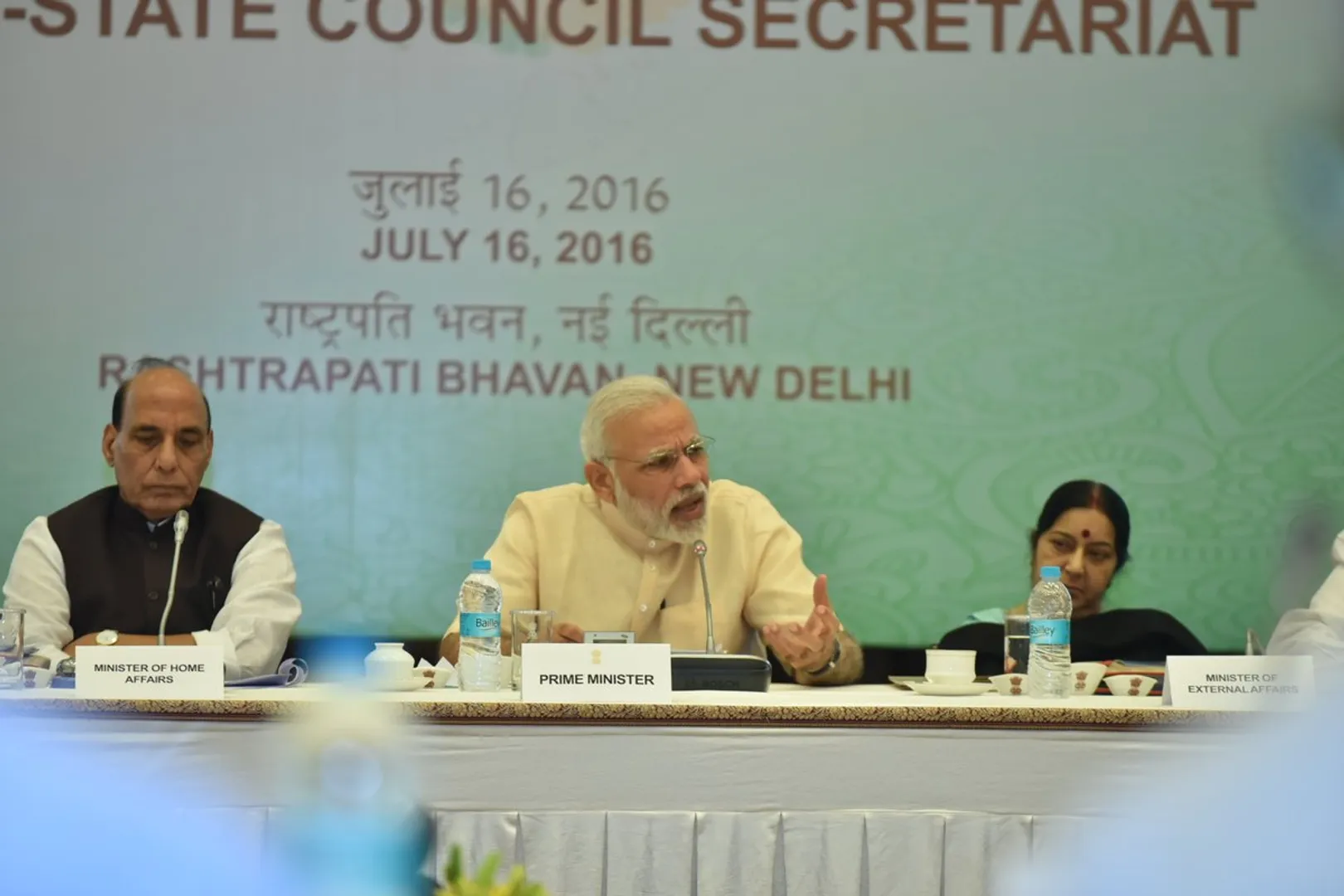 Focus on intelligence sharing, Modi tells CMs