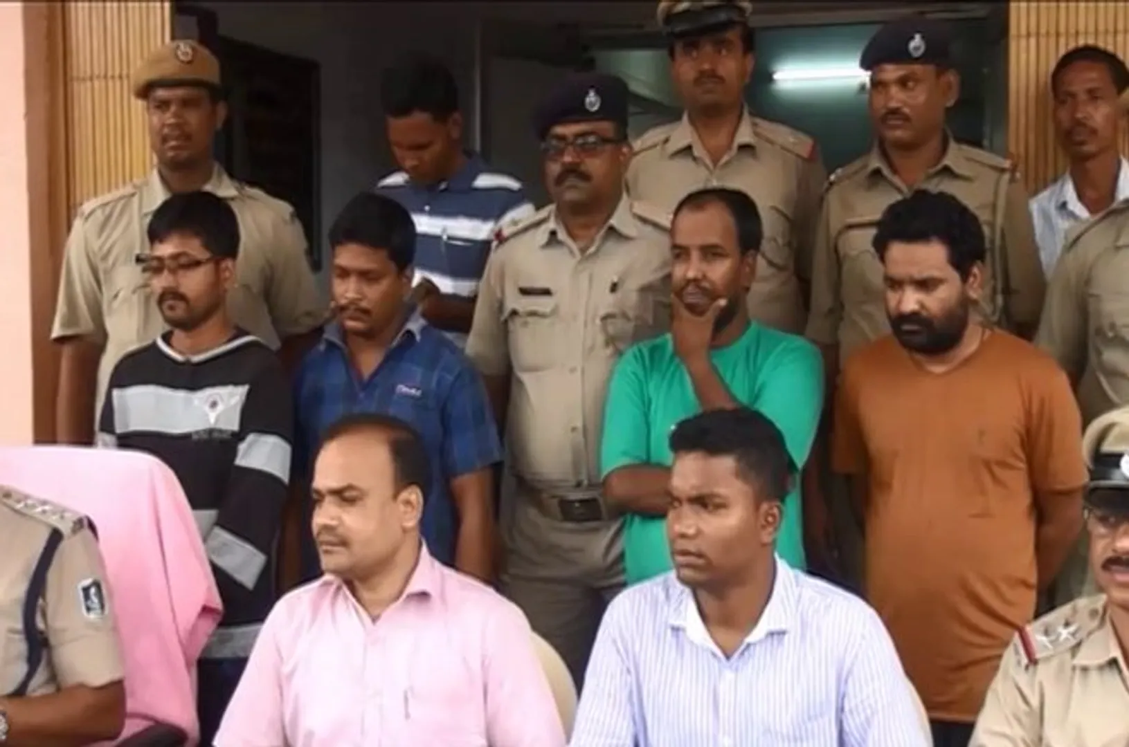 Counterfeit currency racket busted in Odisha, four held