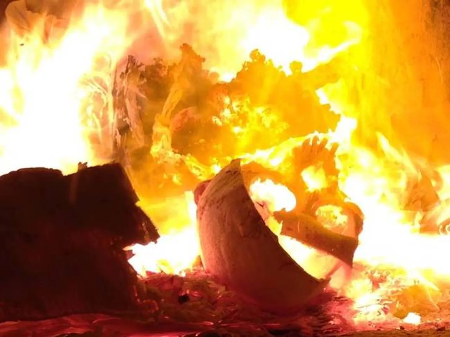 HIV/AIDS patient cremated in front of house in Odisha village owing resistance