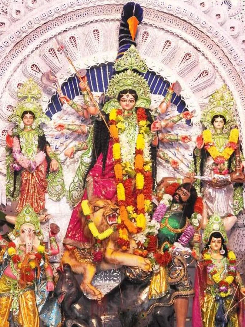 Puja in Pics: Devi Durga's idols in Odisha's Twin City