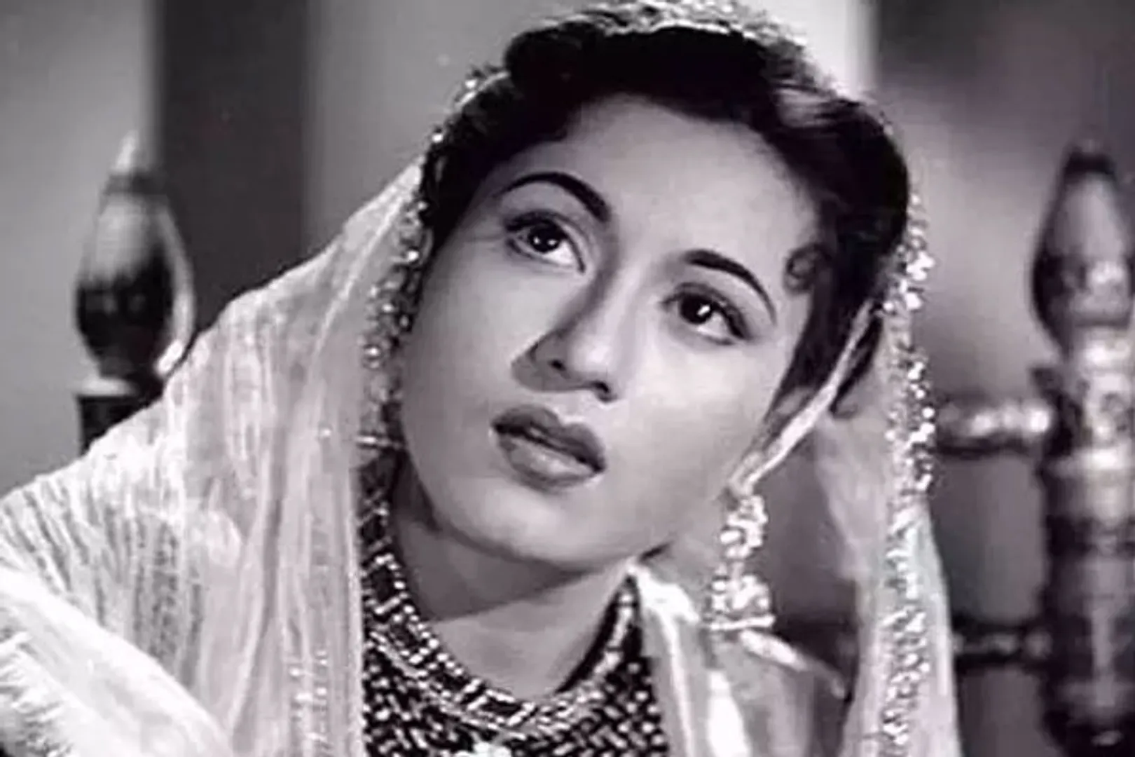 These famous Indian personalities were born on Valentine’s Day