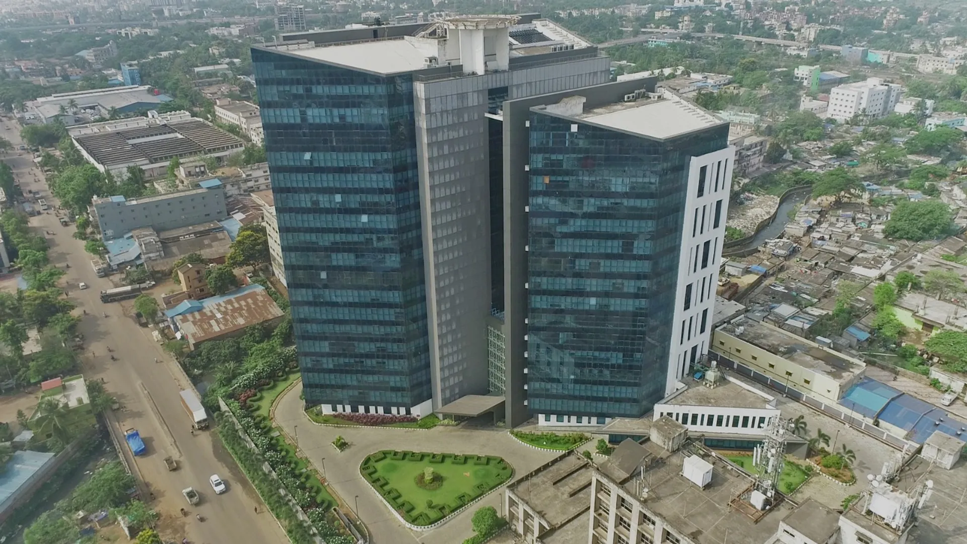Explore a global career with vertical transportation course at World Skill Center
