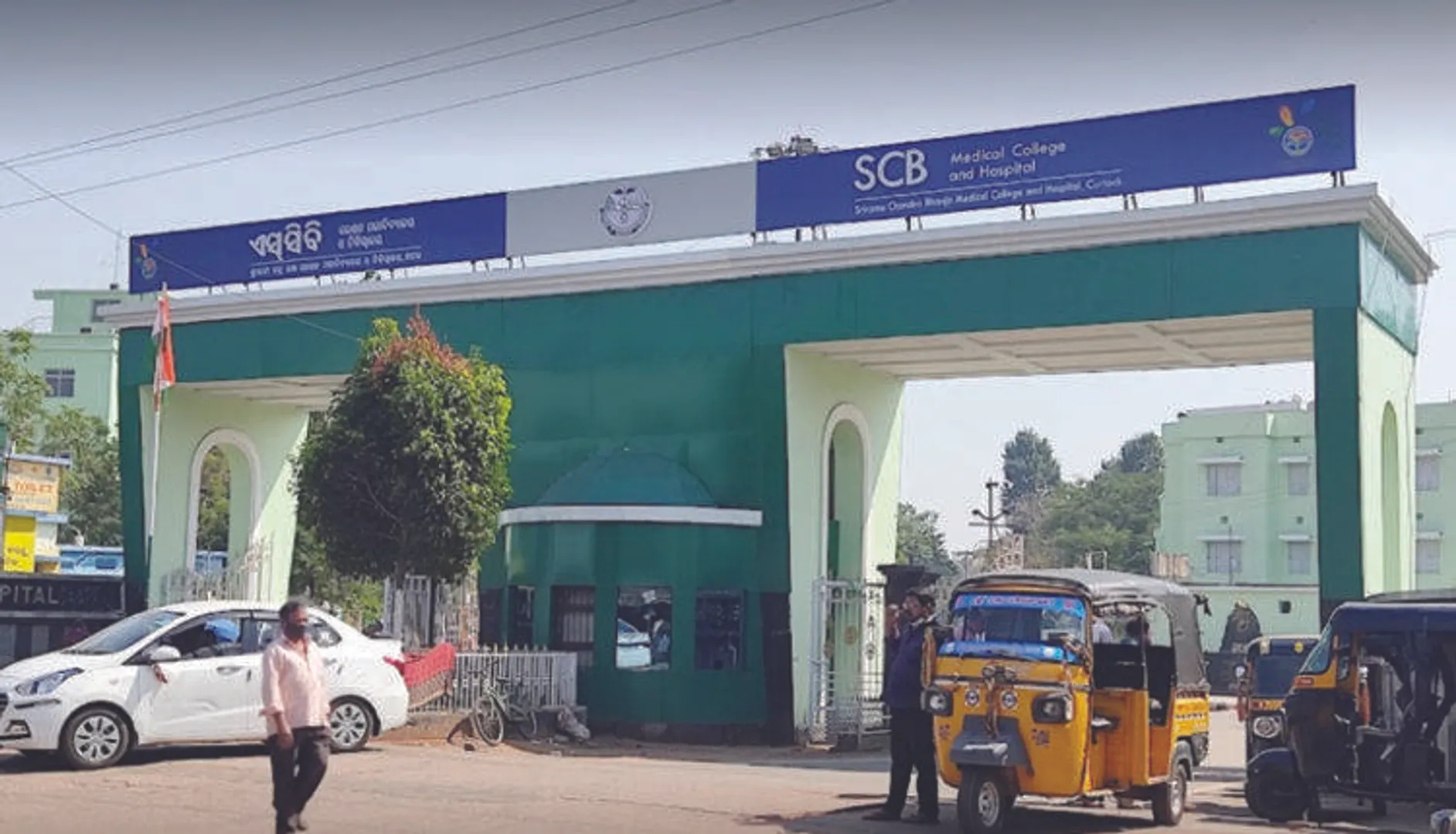 Three-member panel to probe rape allegations against SCB doctor