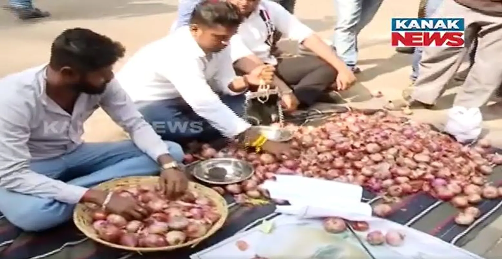 After potato, onion prices surge in Odisha markets