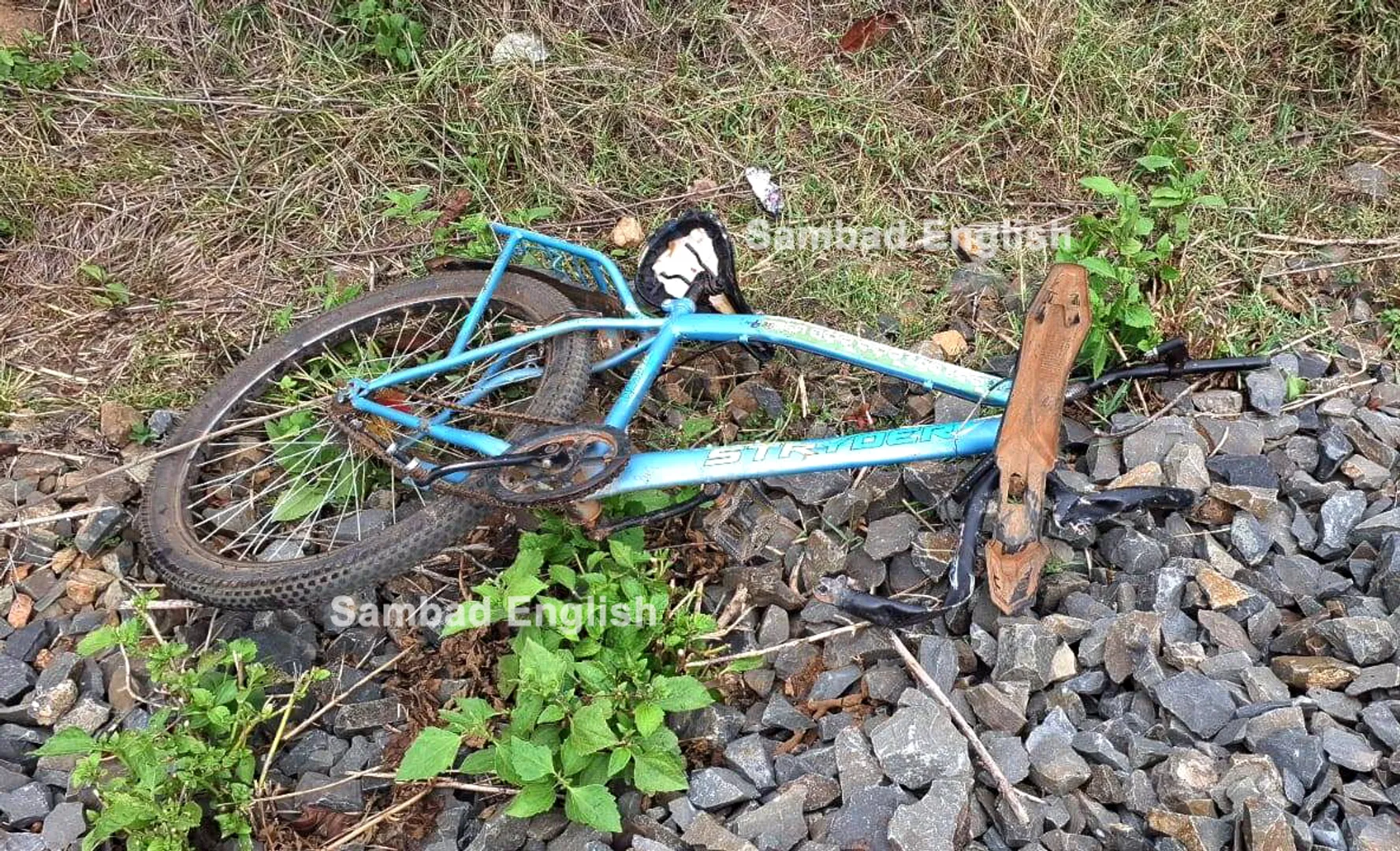 Using earphone proves fatal; youth dies after being hit by train in Odisha’s Mayurbhanj