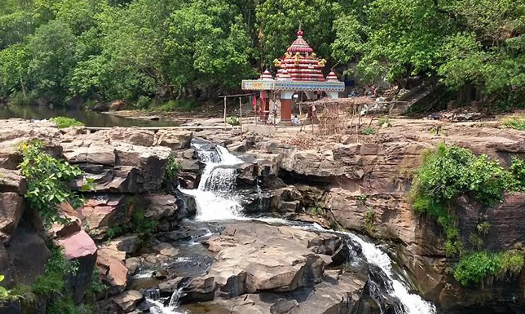 Young engineer drowns while taking bath in Koilighugar waterfall in Odisha’s Jharsuguda