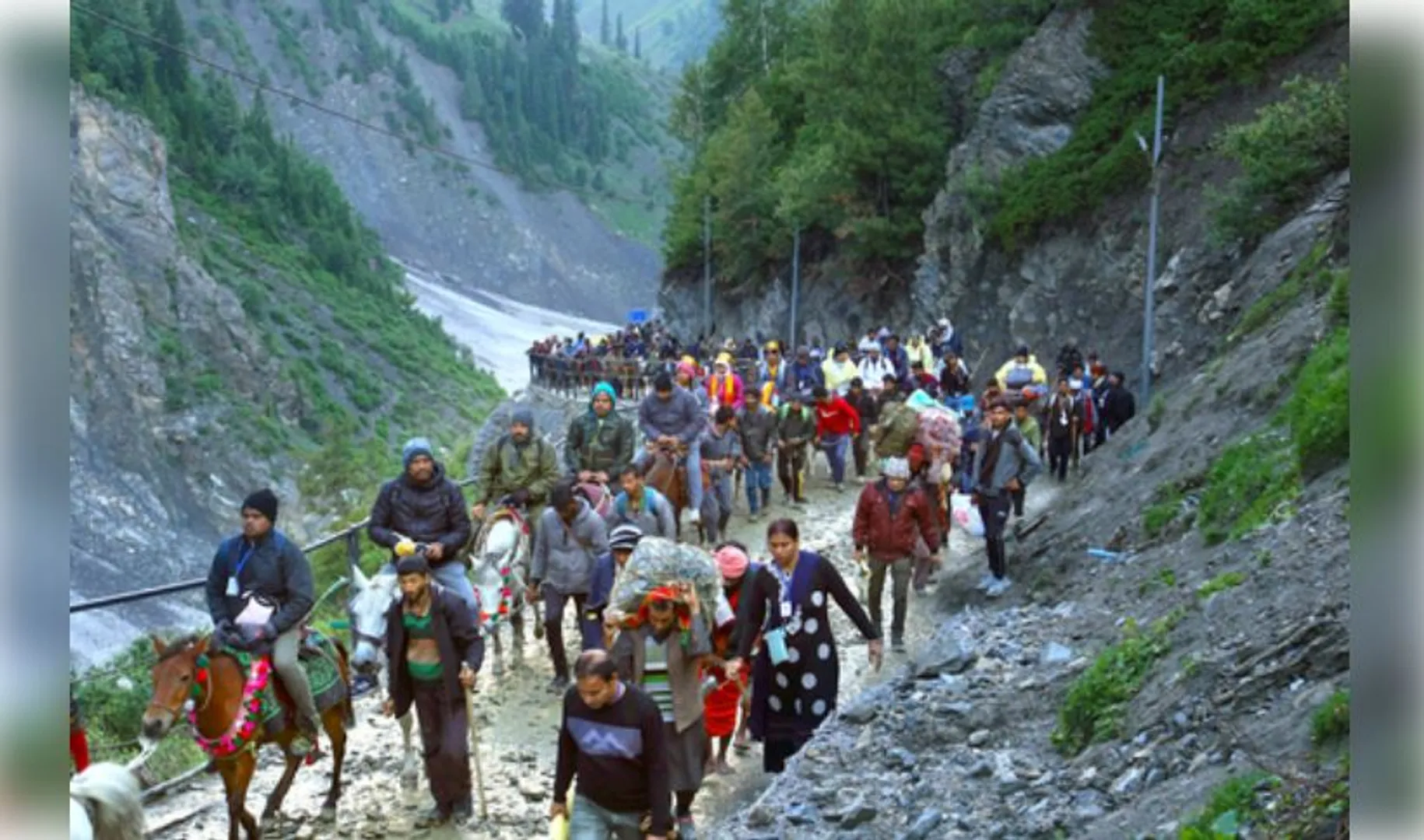 Online helicopter service booking begins for Amarnath Yatra