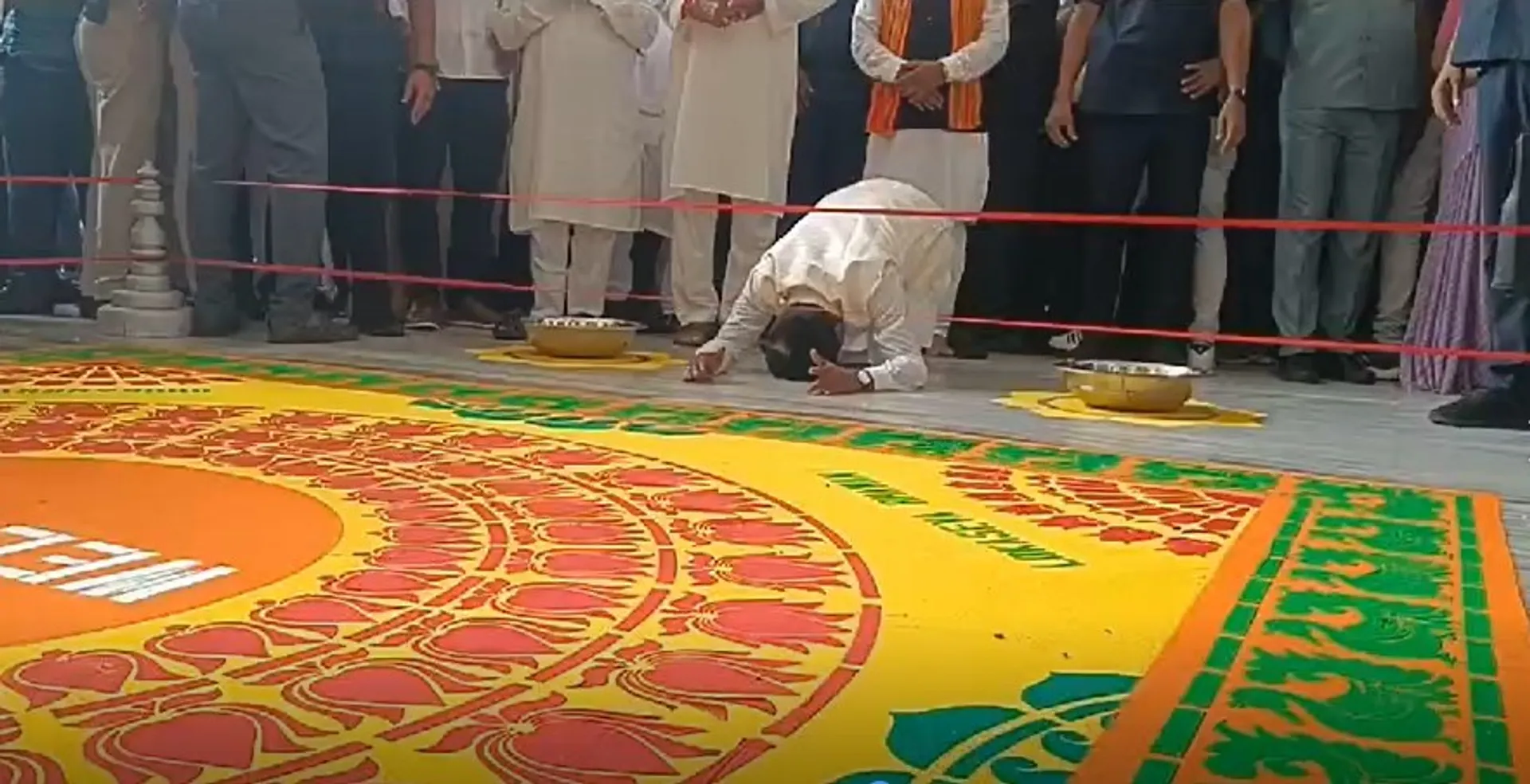 [Watch] Odisha CM Mohan Charan Majhi bows down before entering Lok Seva Bhawan