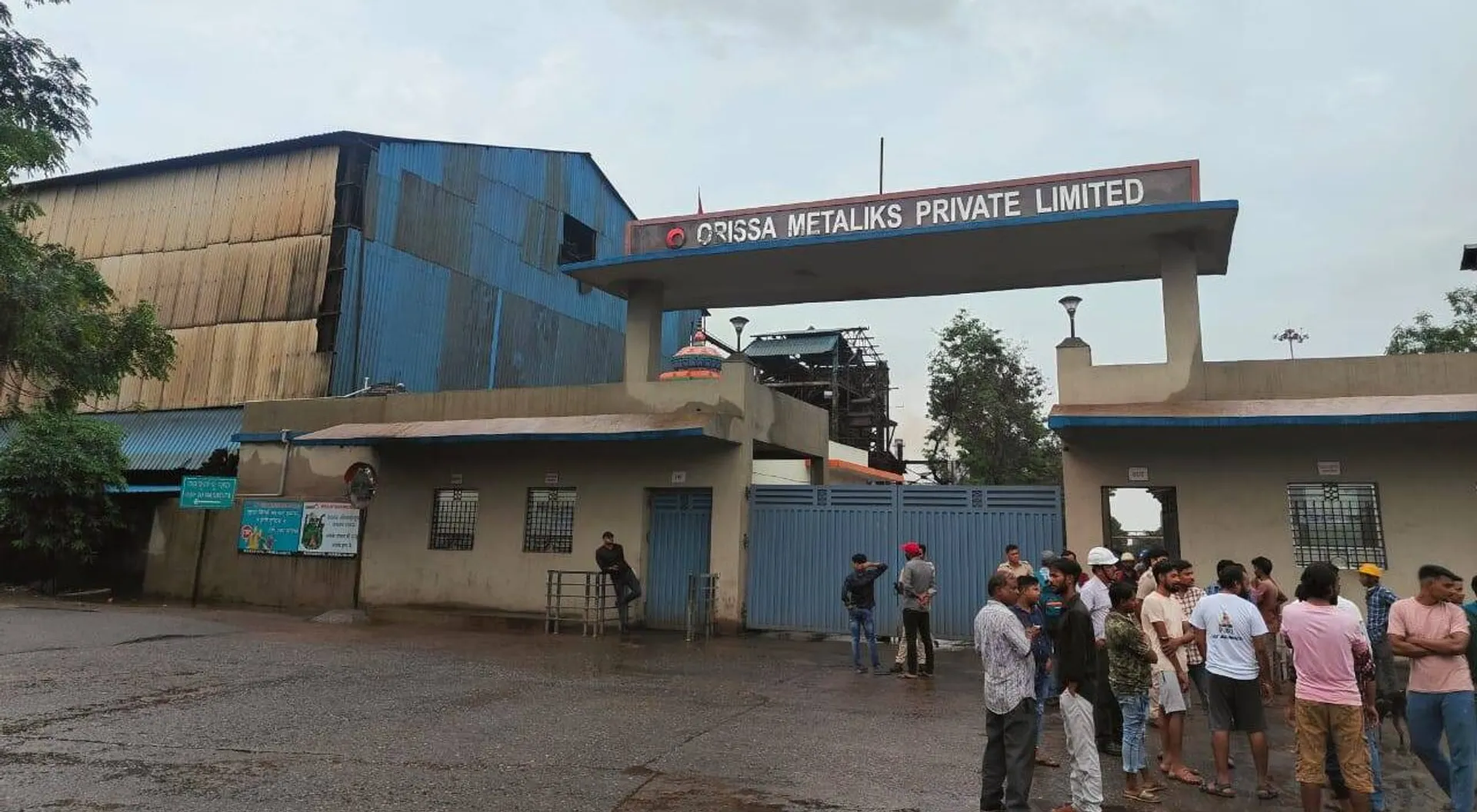 Worker dies, 6 hospitalized as toxic gas leaks at plant in Odisha's Jharsuguda