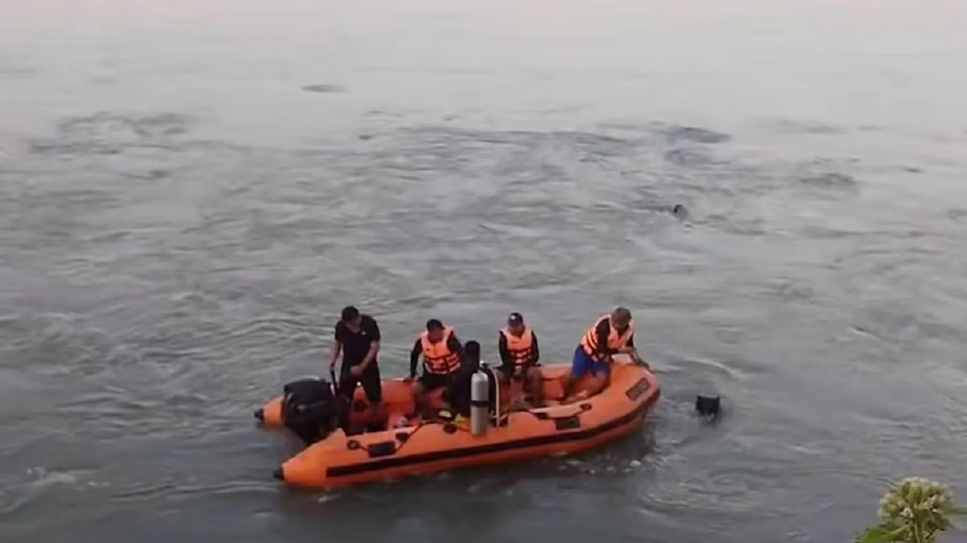 tboat