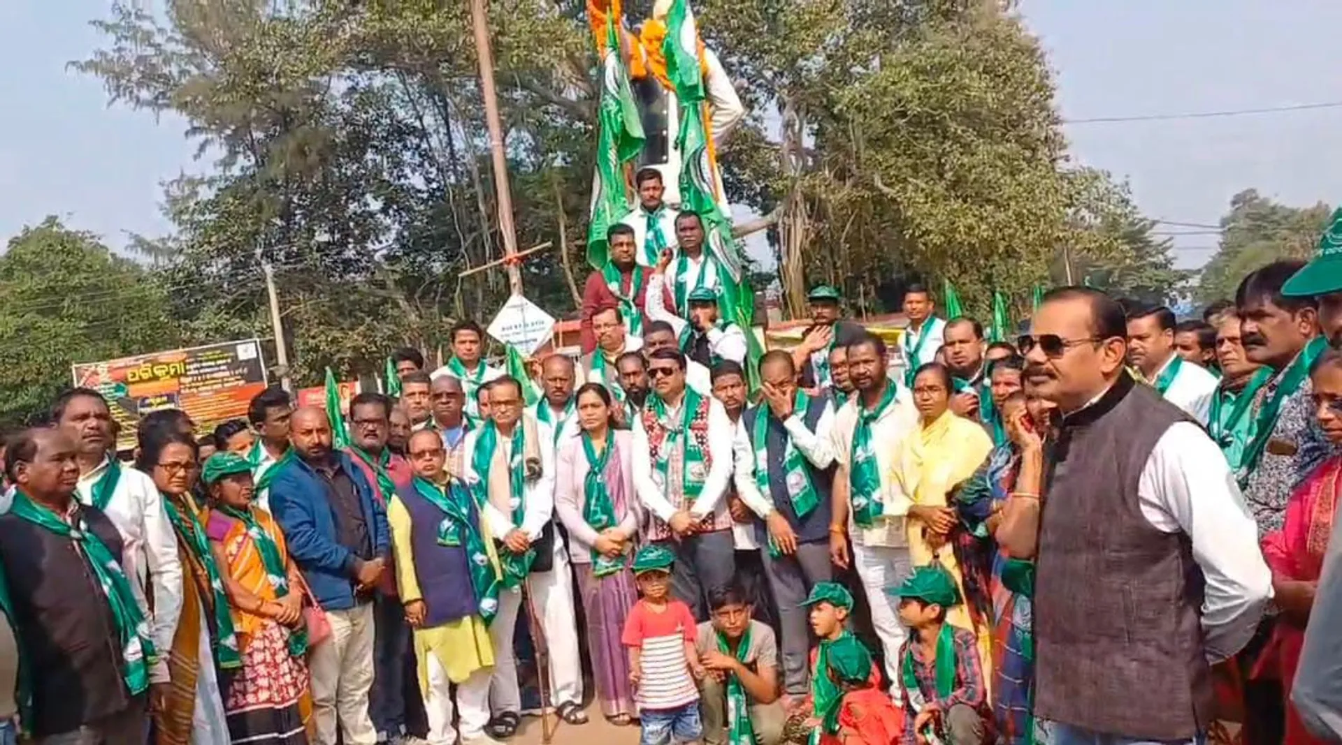 ରାଇରଙ୍ଗପୁରରେ ବିଜେଡି ଦୁଇଫାଳ! ରାଜନୈତିକ ମହଲରେ ଚର୍ଚ୍ଚା ଜୋର୍‌