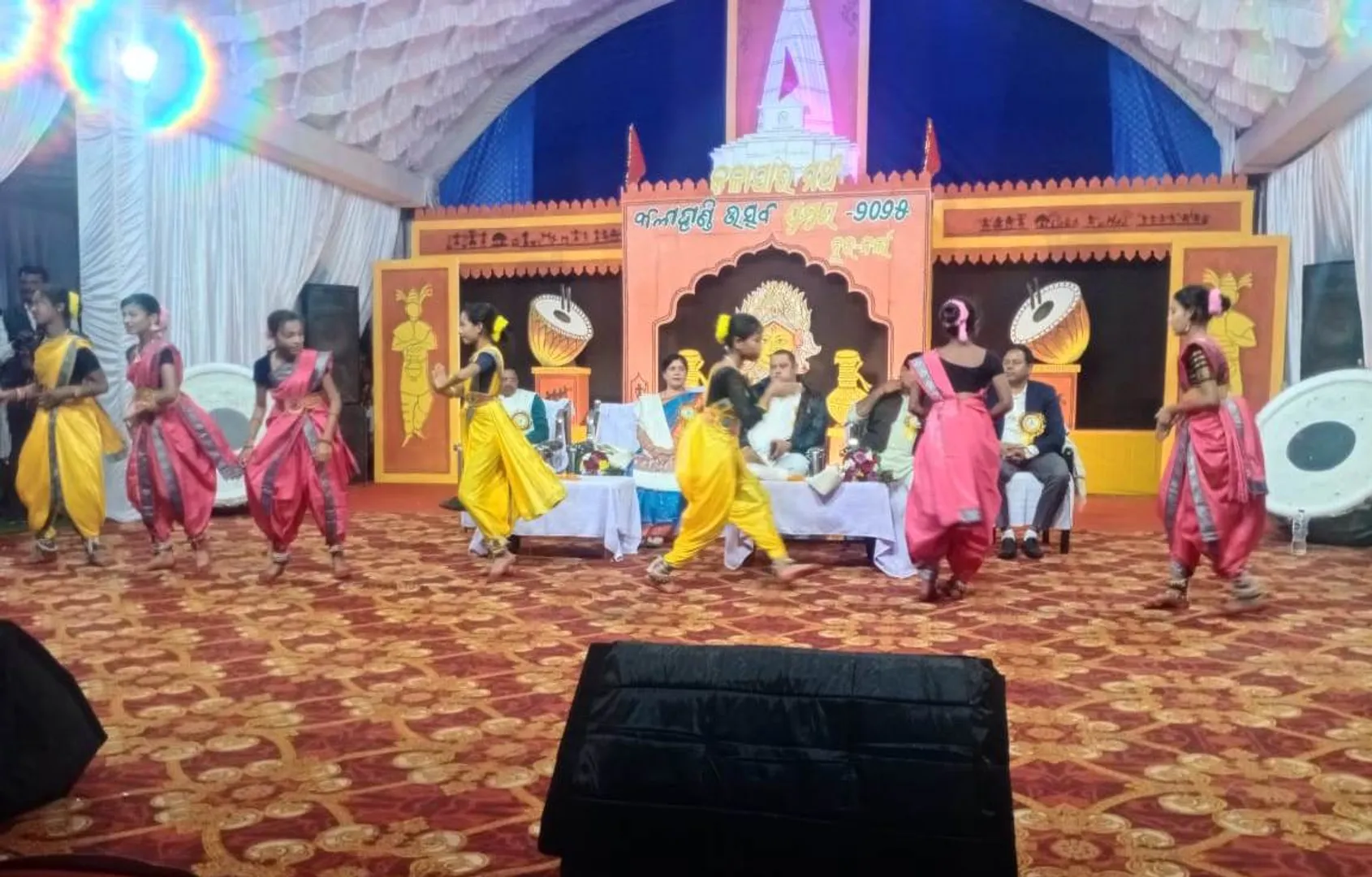ବ୍ଲକ୍‌ସ୍ତରୀୟ କଳାହାଣ୍ଡି ଉତ୍ସବ ‘ଘୁମୁରା’ ଅନୁଷ୍ଠିତ